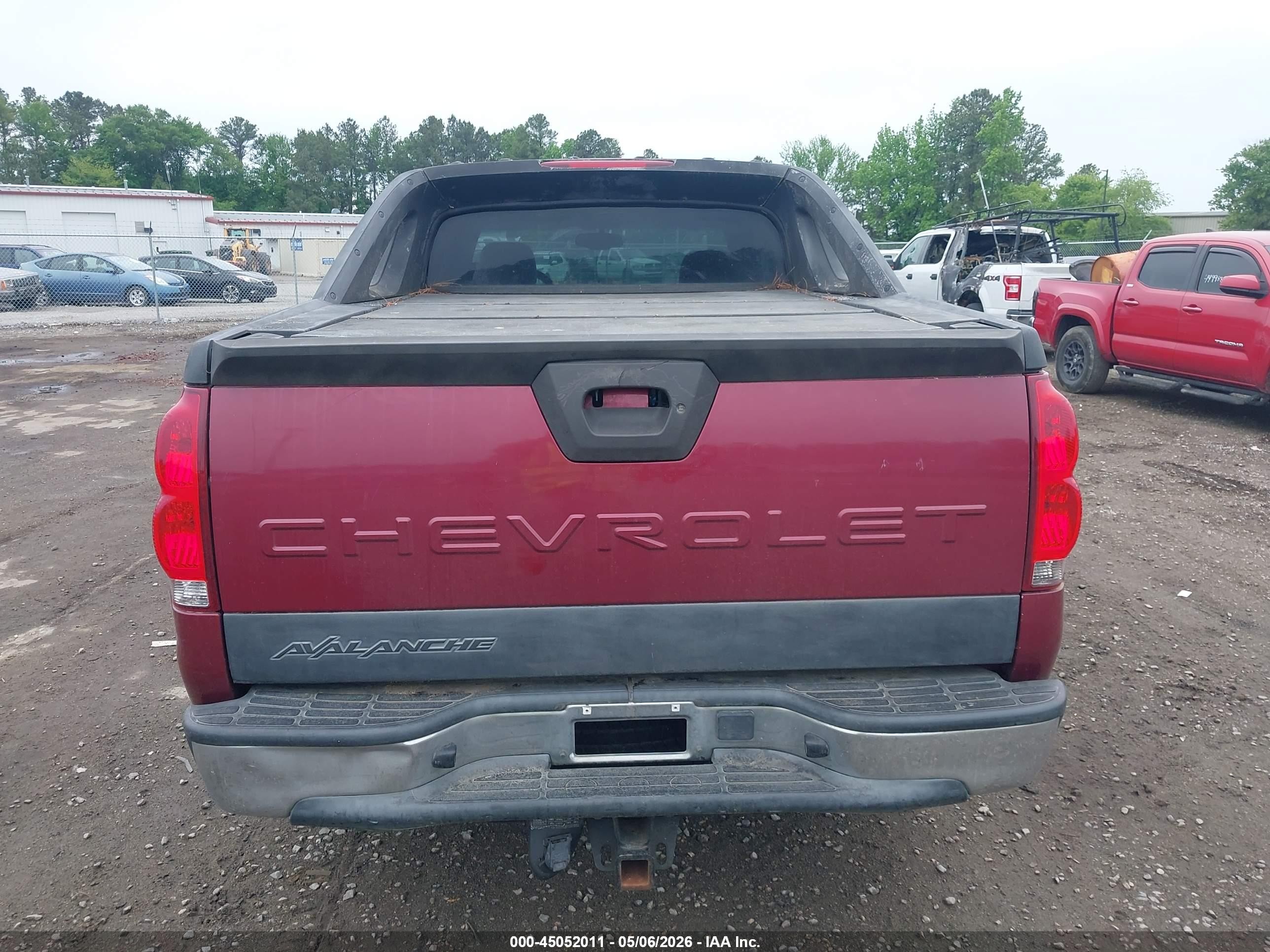 2005 Chevrolet Avalanche 1500 Z71 Blue vin: 3GNEK12Z95G114588