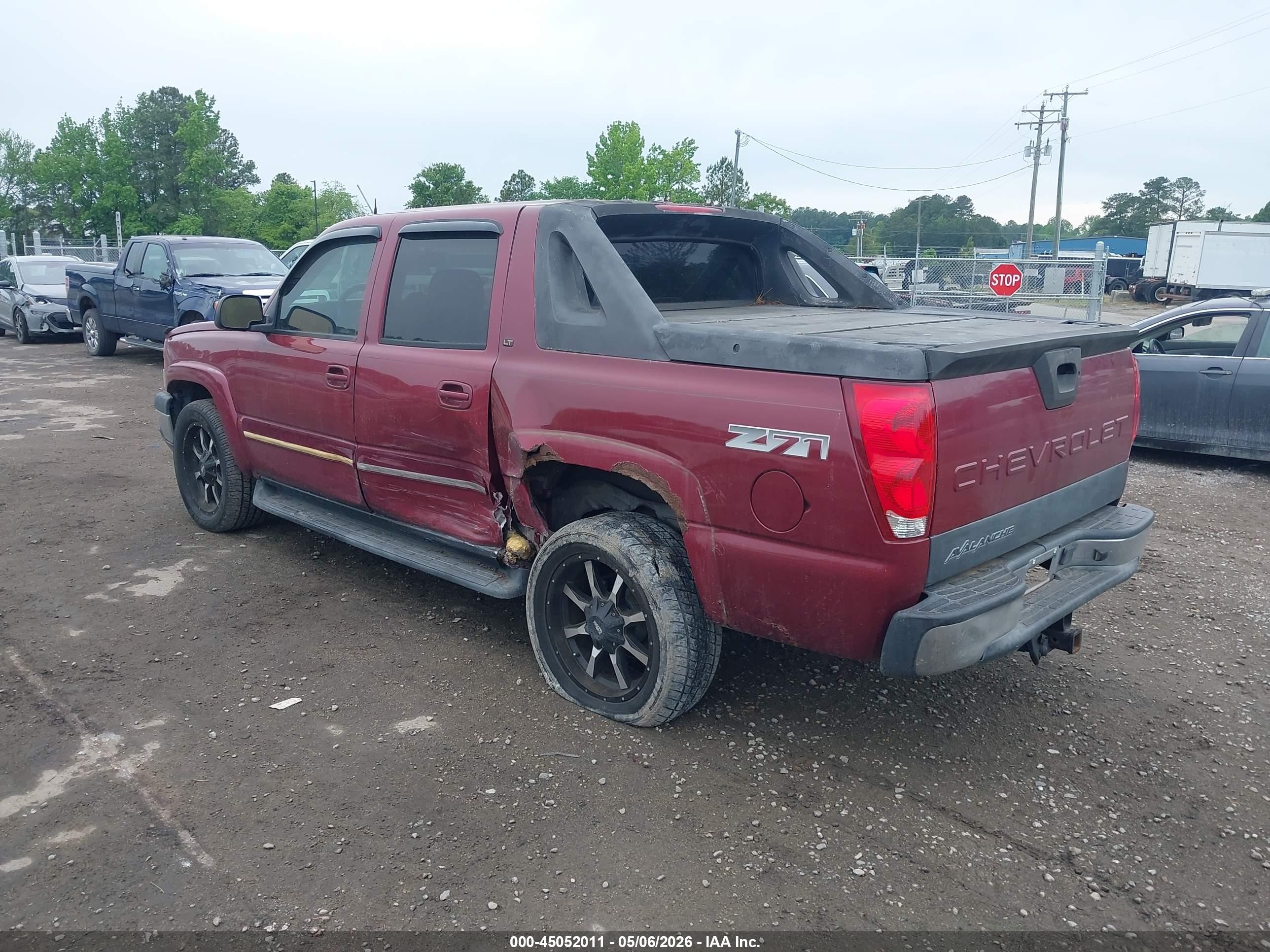 2005 Chevrolet Avalanche 1500 Z71 Blue vin: 3GNEK12Z95G114588