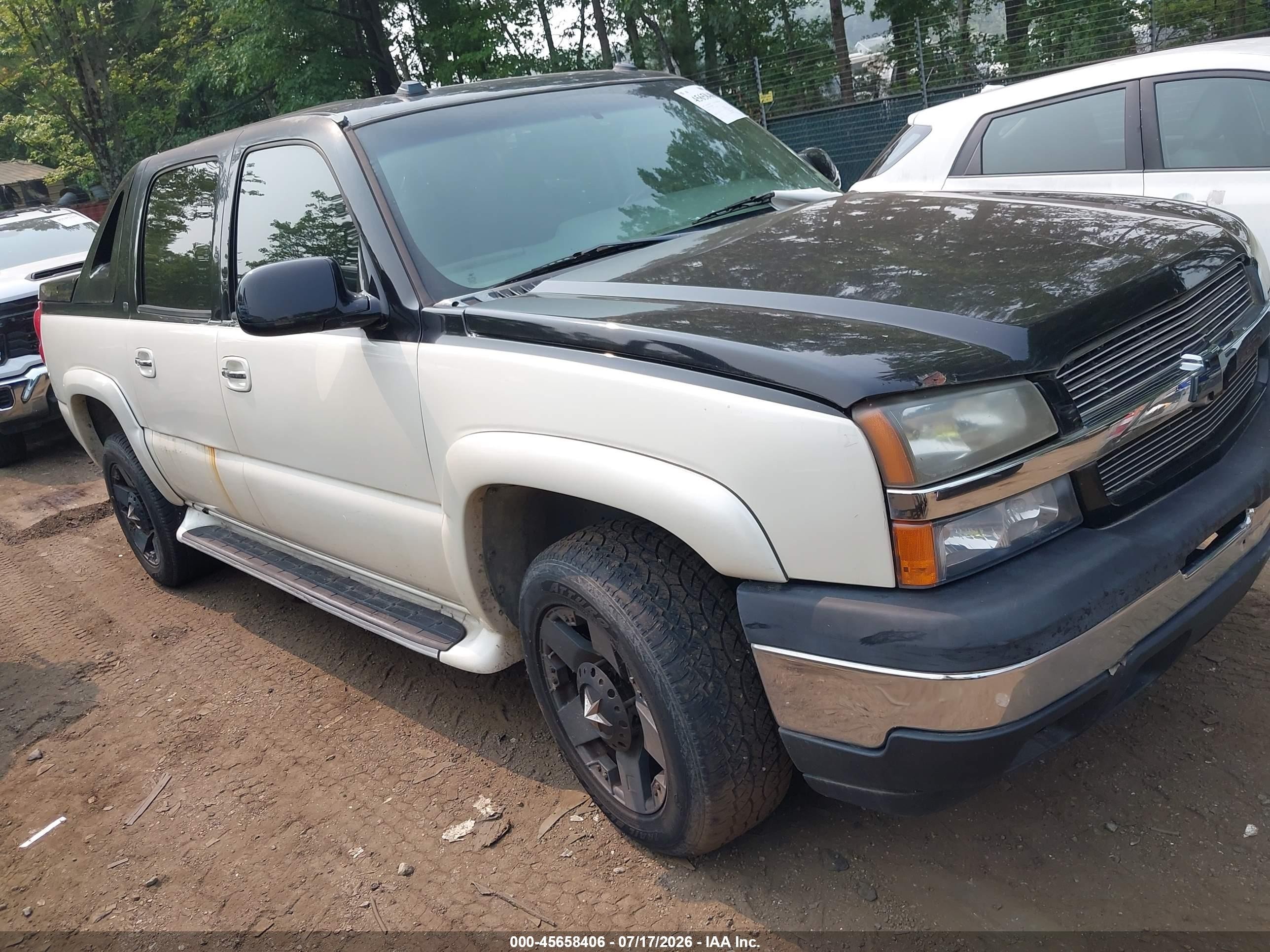2005 Chevrolet Avalanche 1500 Z71 Cream vin: 3GNEK12Z95G185855