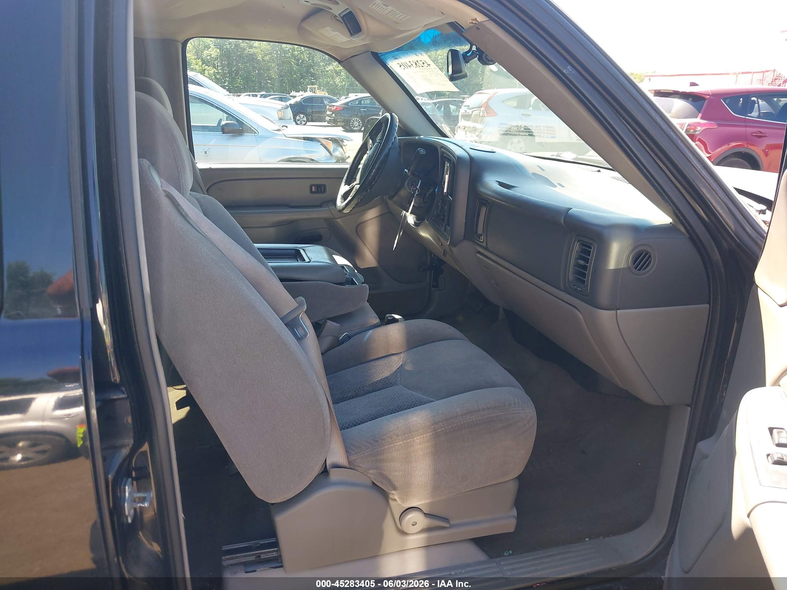 2005 Chevrolet Avalanche 1500 Z71 Black vin: 3GNEK12ZX5G116740
