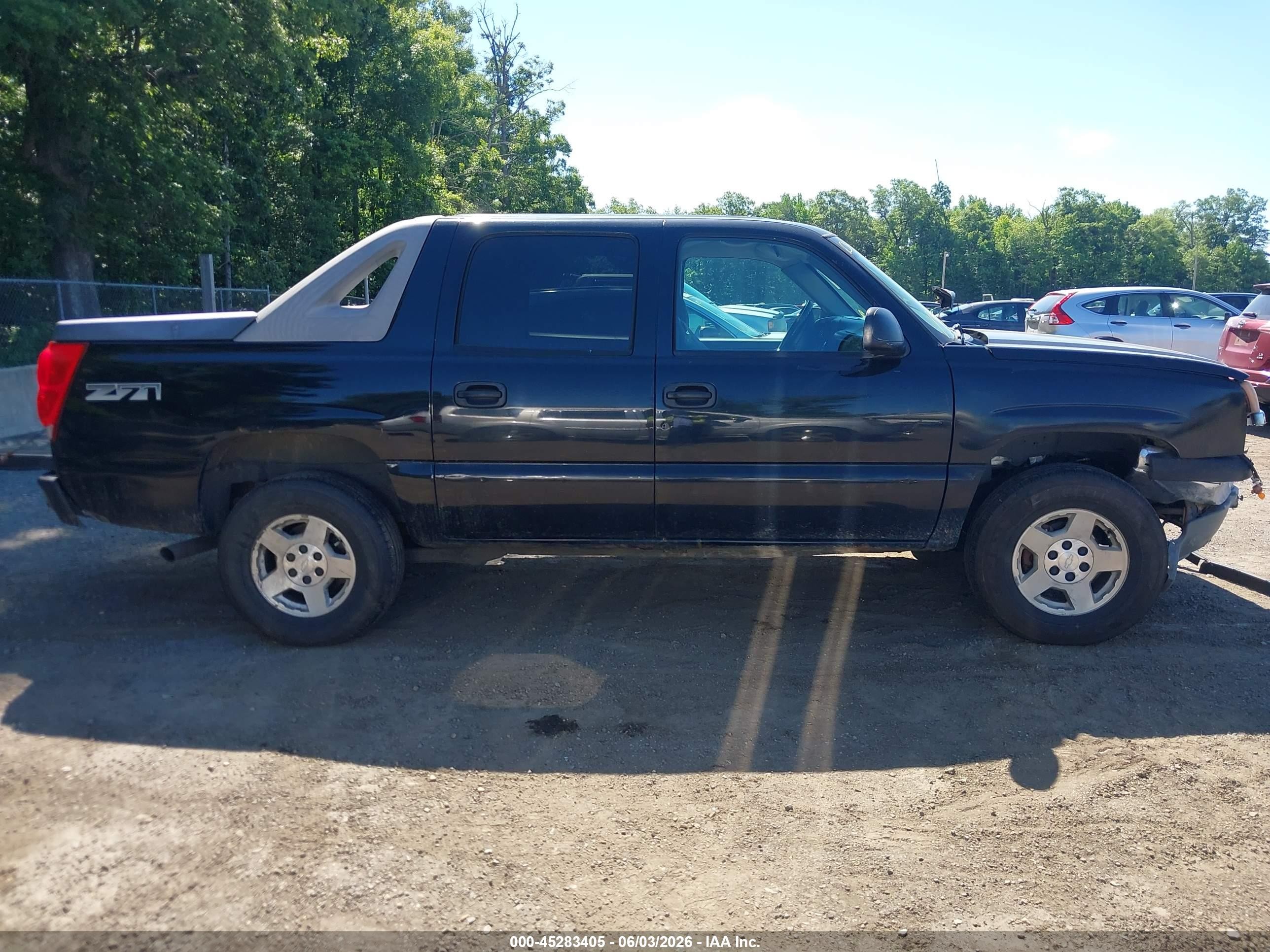 2005 Chevrolet Avalanche 1500 Z71 Black vin: 3GNEK12ZX5G116740