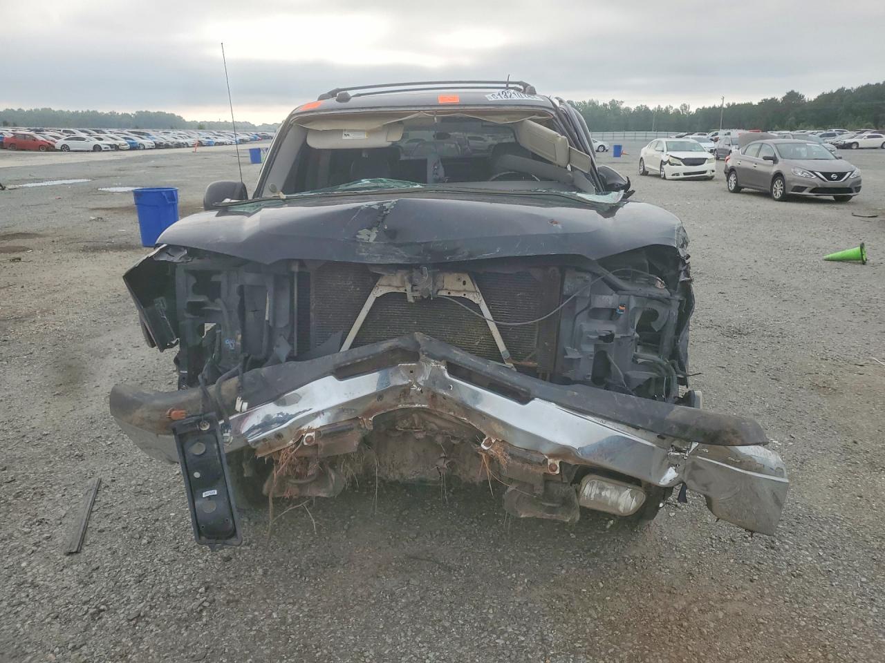 2005 Chevrolet Avalanche K1500 Black vin: 3GNEK12ZX5G153710