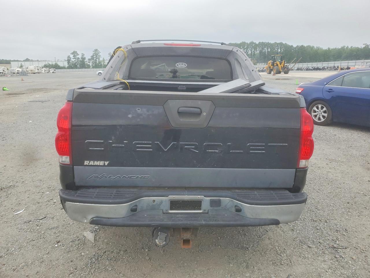 2005 Chevrolet Avalanche K1500 Black vin: 3GNEK12ZX5G153710