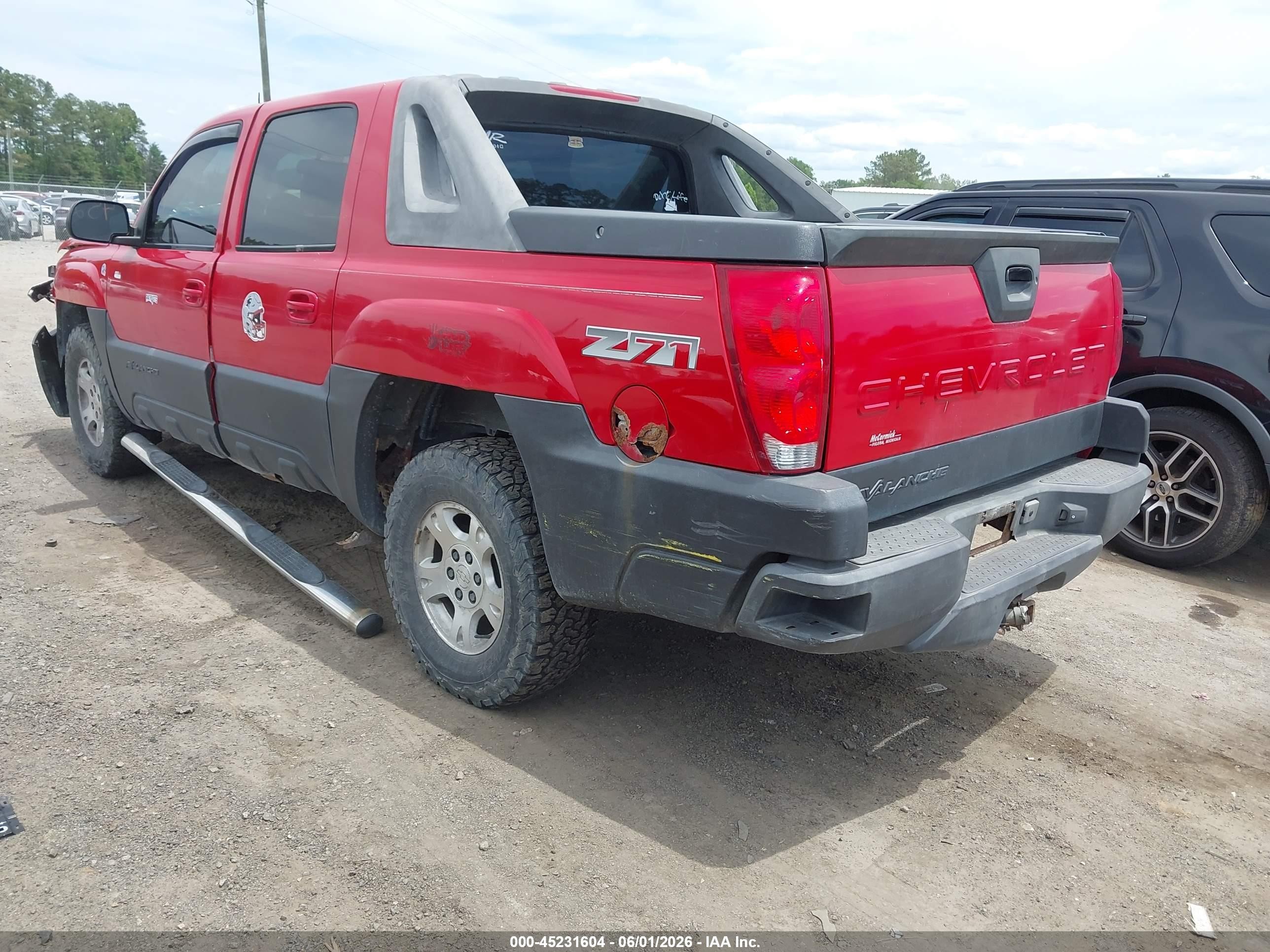 2003 Chevrolet Avalanche 1500   Red vin: 3GNEK13T03G117645