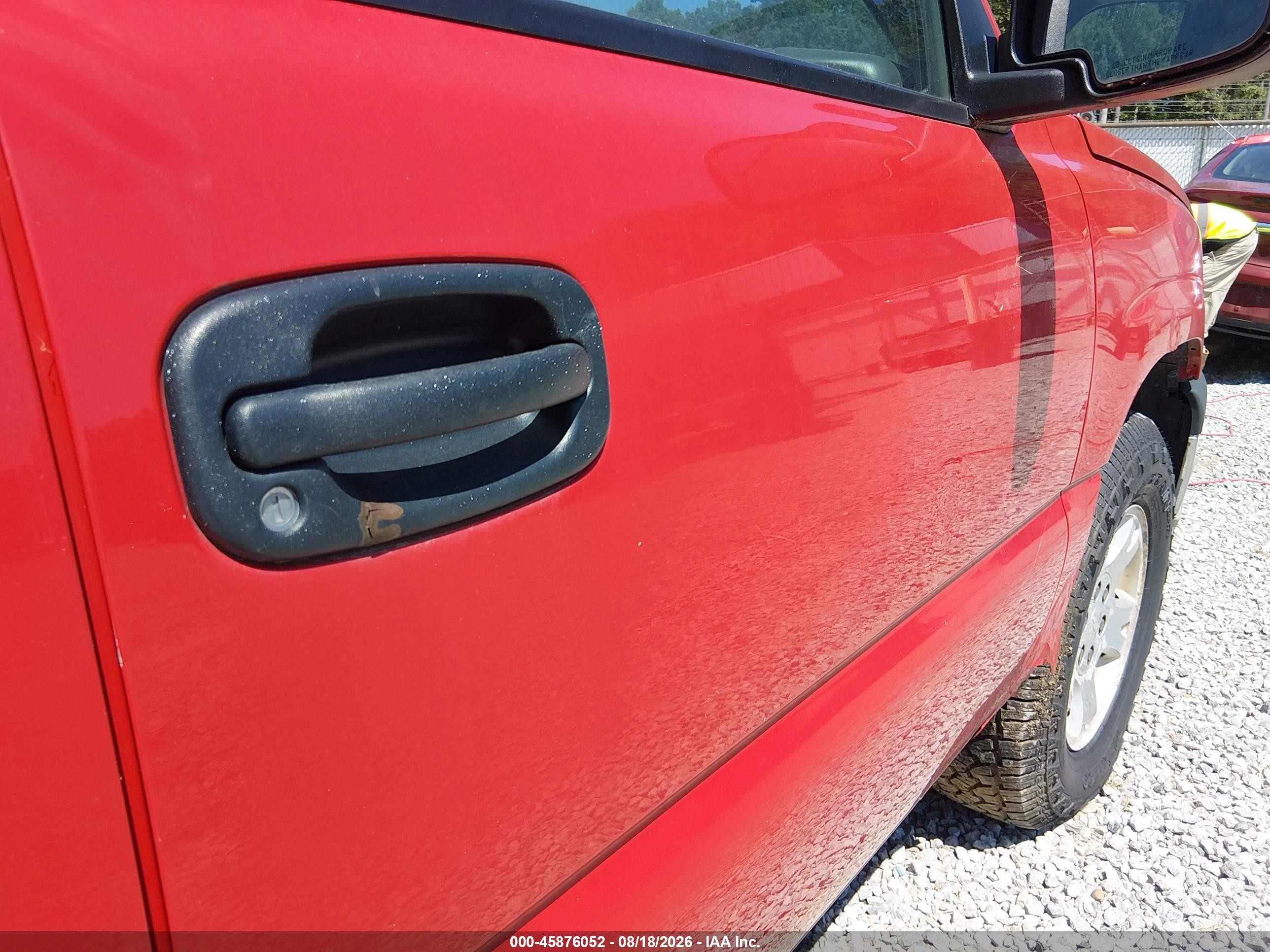 2003 Chevrolet Avalanche 1500   Red vin: 3GNEK13T03G306943