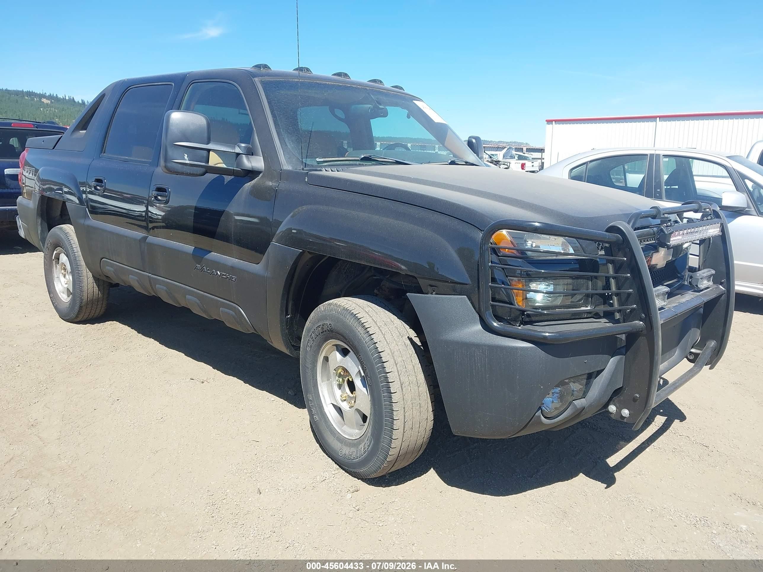 2002 Chevrolet Avalanche 1500   Black vin: 3GNEK13T12G175326