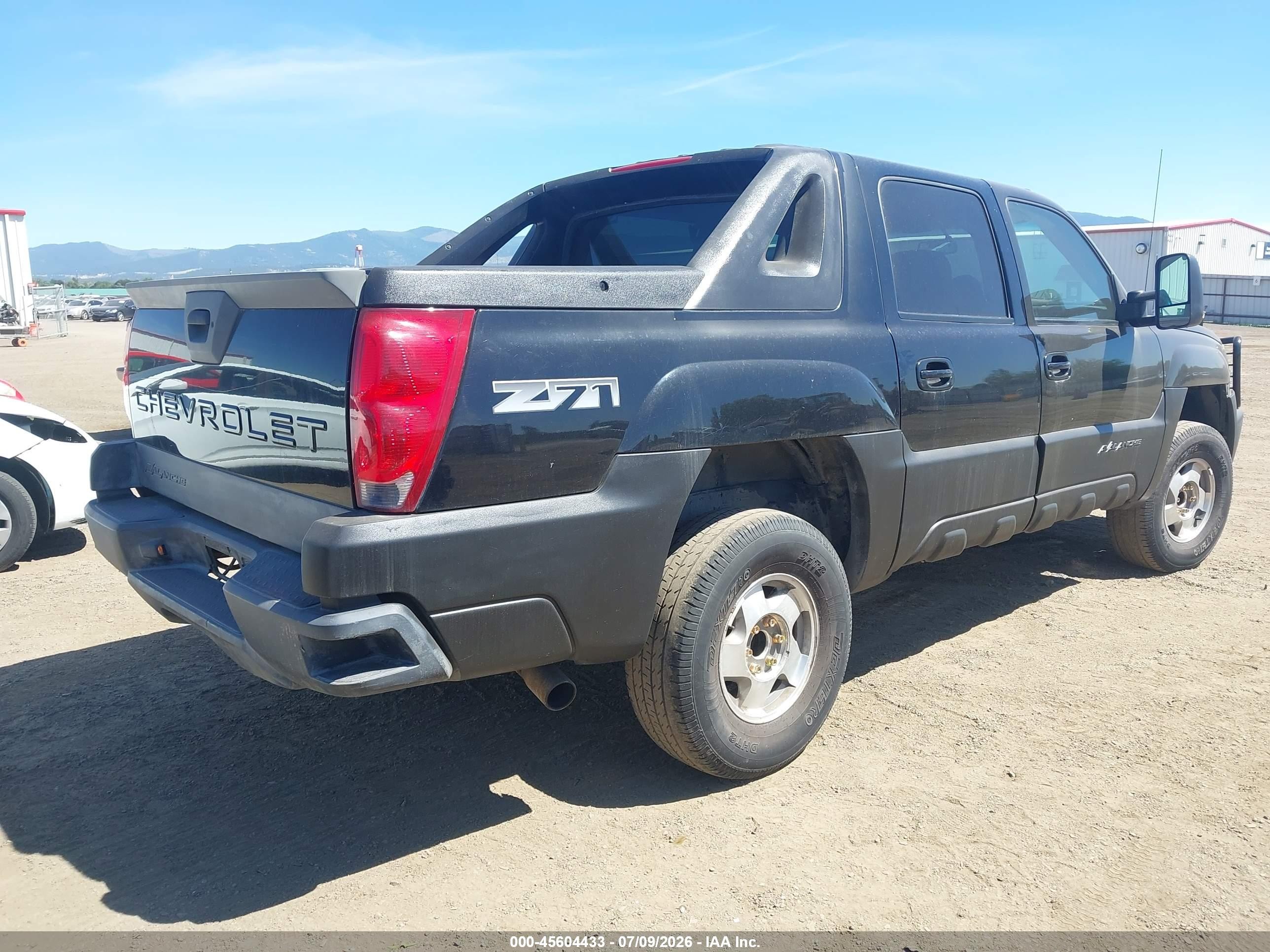 2002 Chevrolet Avalanche 1500   Black vin: 3GNEK13T12G175326