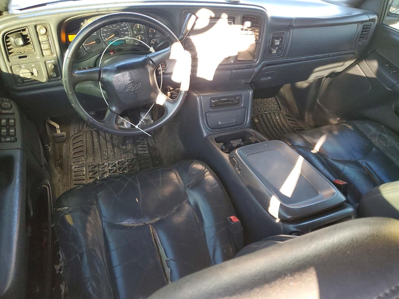 2002 Chevrolet Avalanche Черный vin: 3GNEK13T12G198234