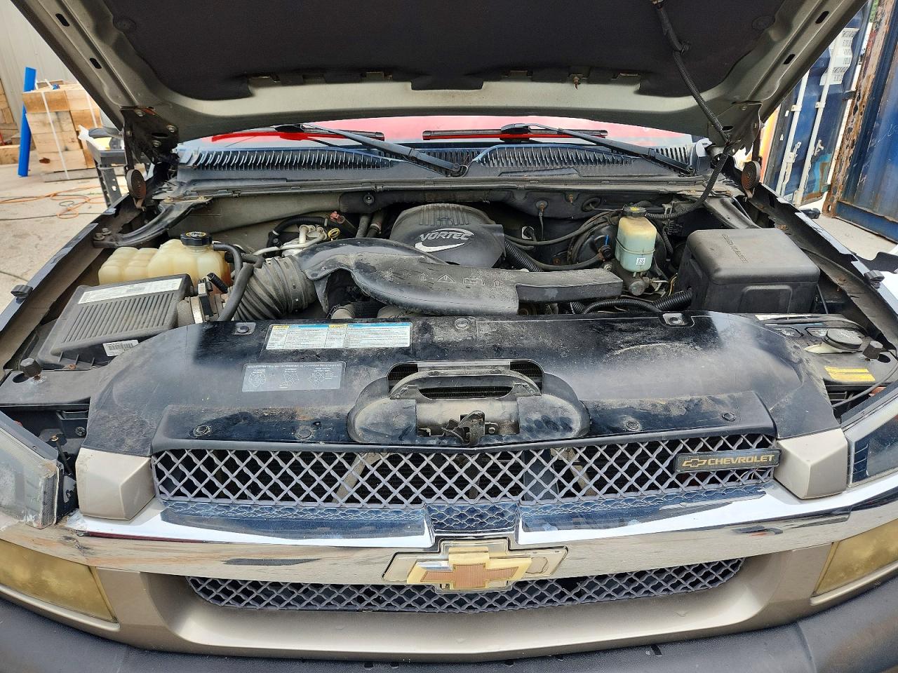 2002 Chevrolet Avalanche K1500 Tan vin: 3GNEK13T12G221012