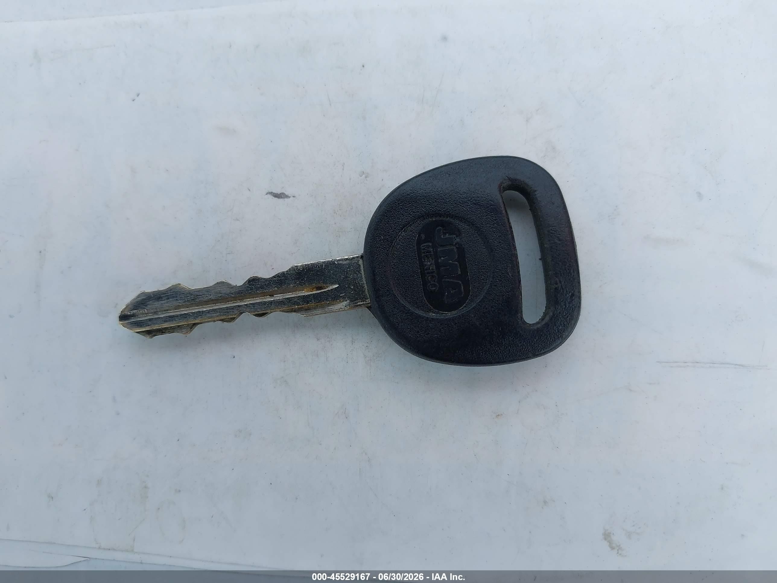 2002 Chevrolet Avalanche 1500   Gold vin: 3GNEK13T12G269092