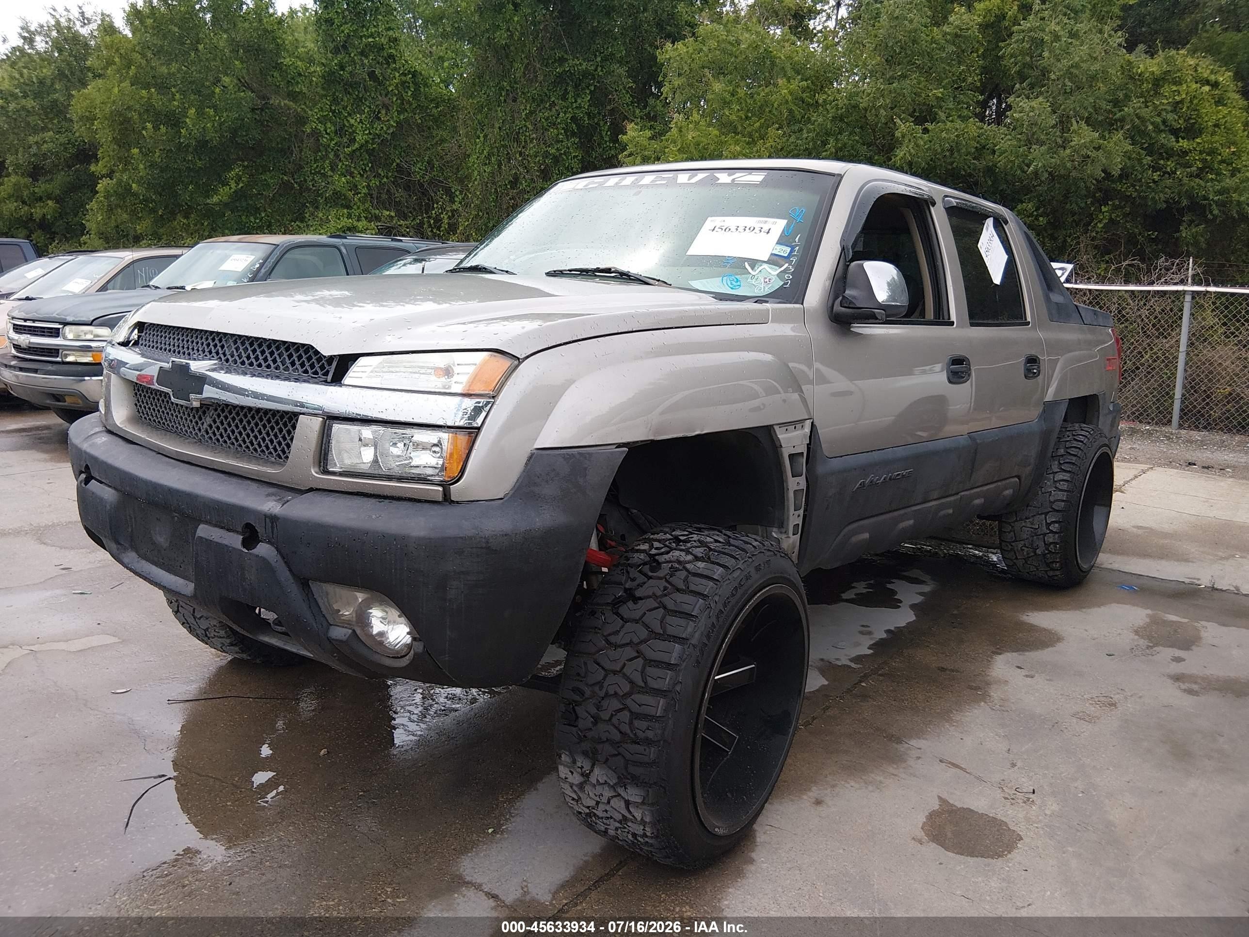 2002 Chevrolet Avalanche 1500   Gold vin: 3GNEK13T22G119301