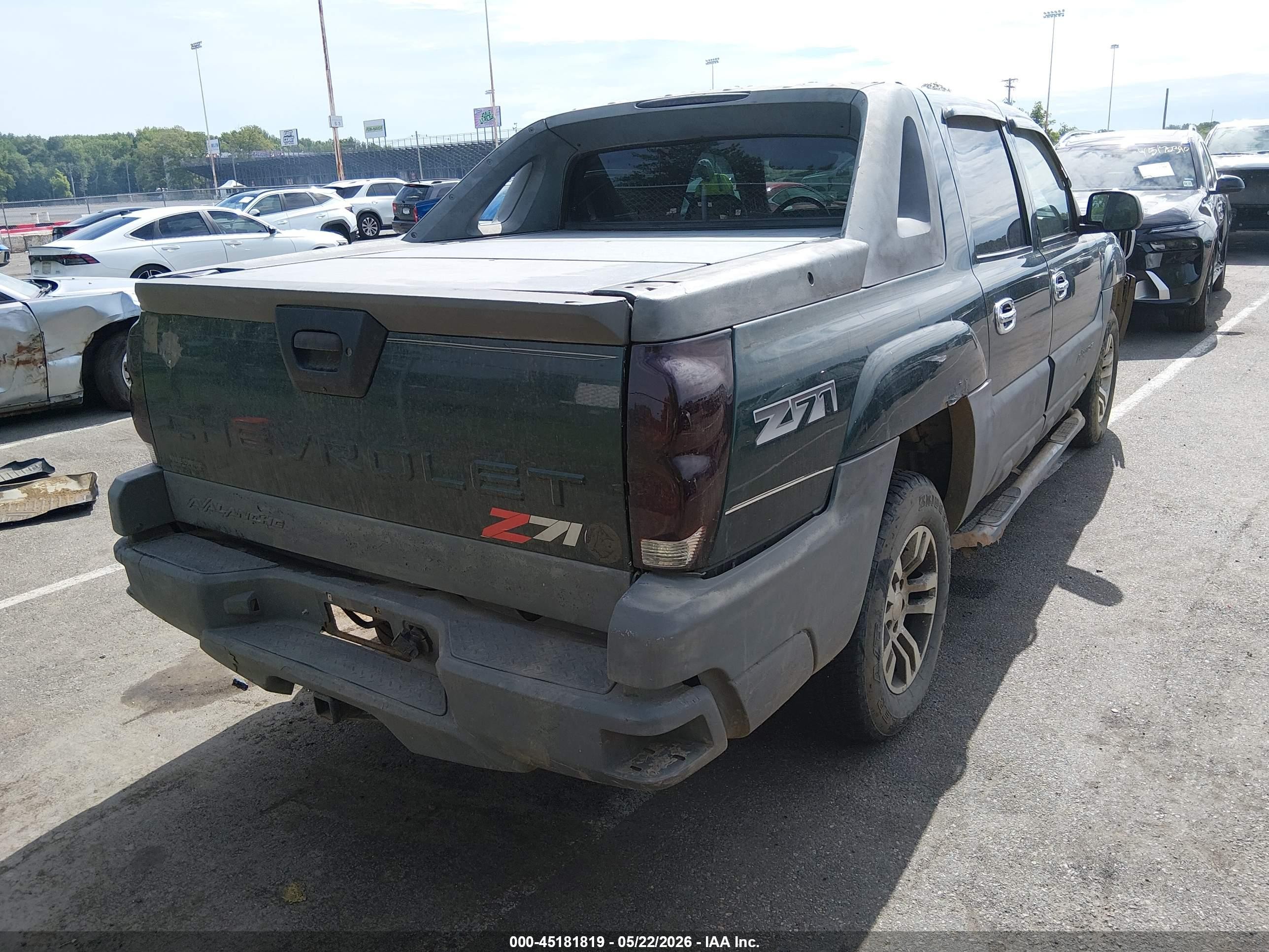 2002 Chevrolet Avalanche 1500   Green vin: 3GNEK13T22G167526