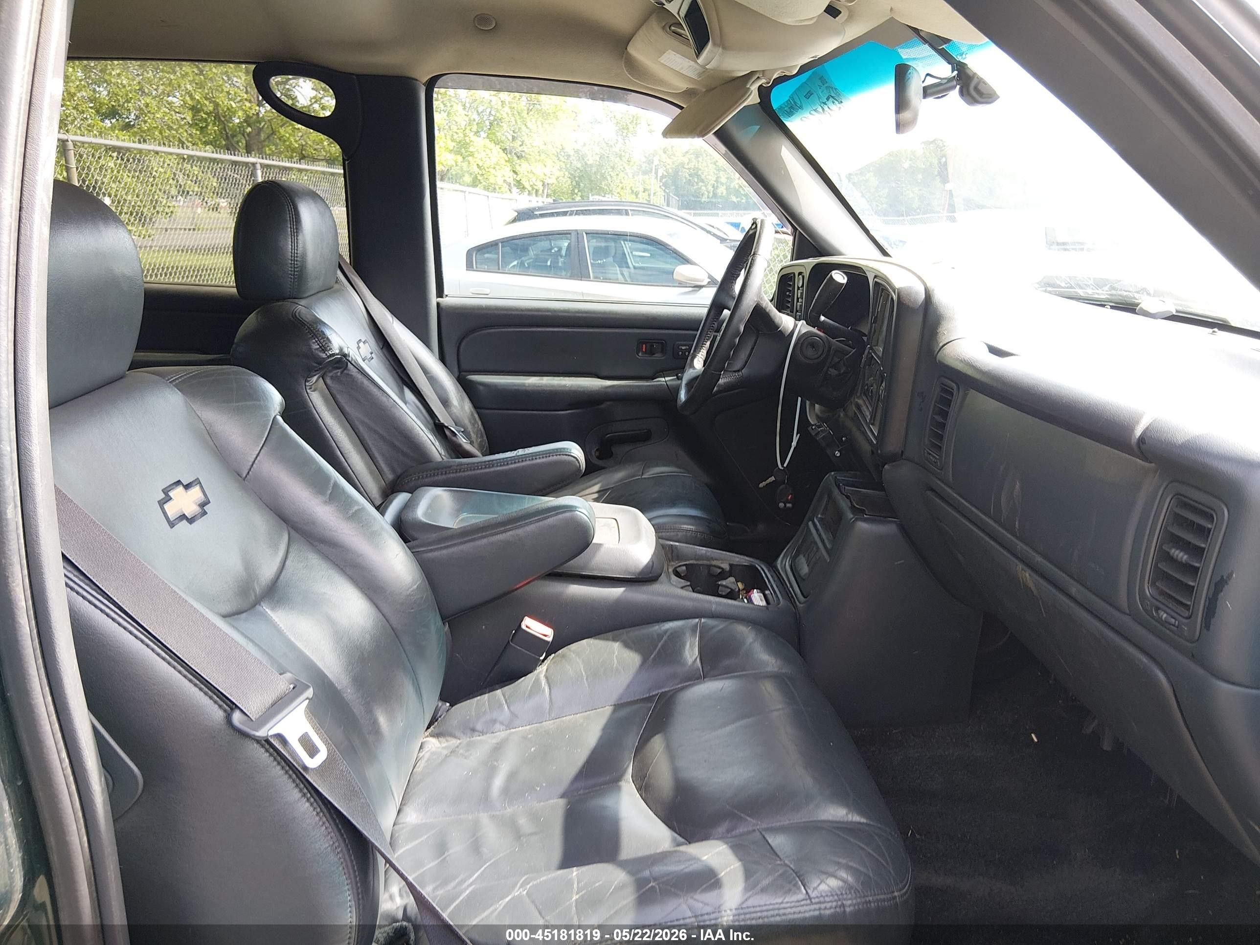 2002 Chevrolet Avalanche 1500   Green vin: 3GNEK13T22G167526