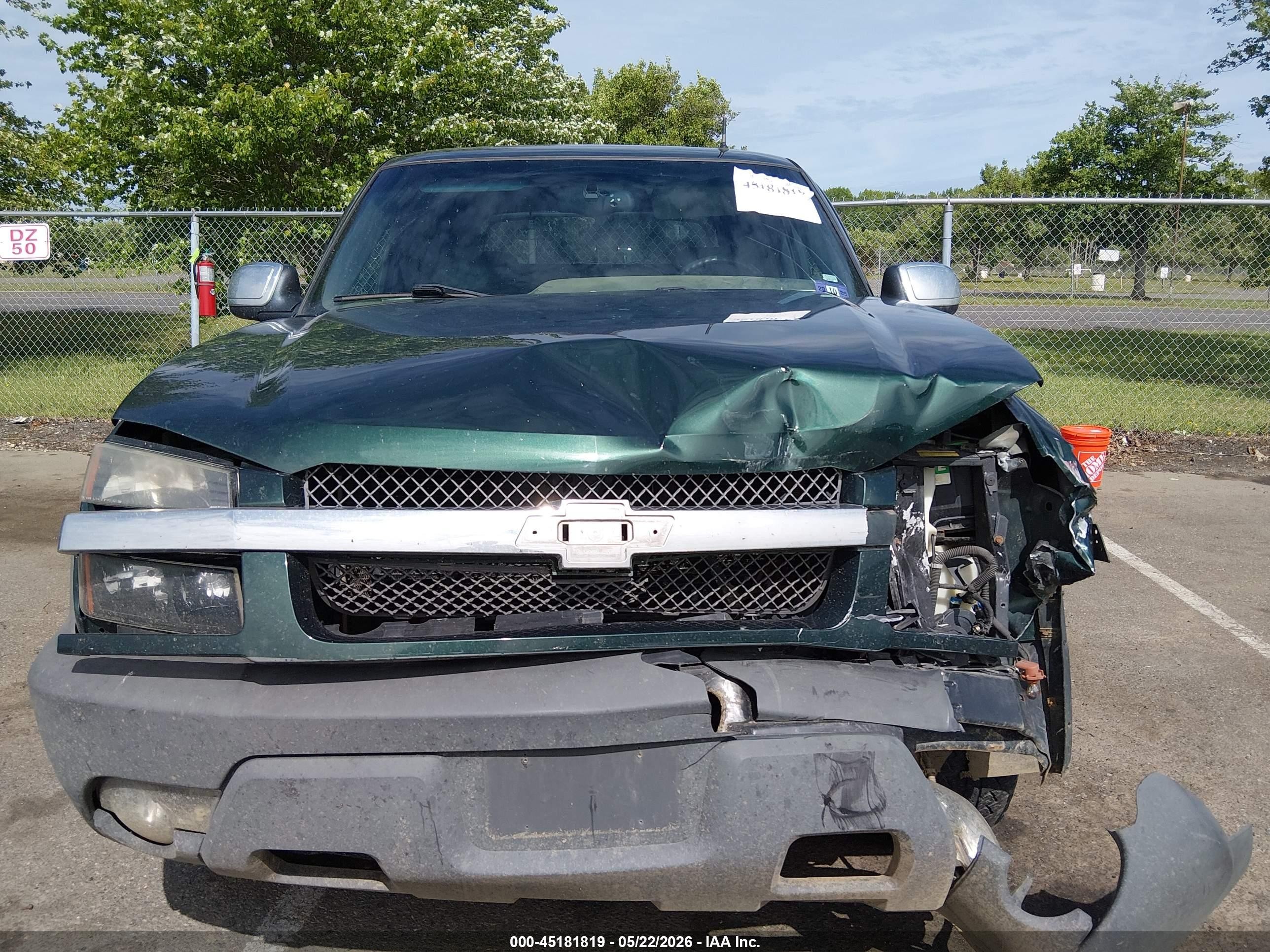 2002 Chevrolet Avalanche 1500   Green vin: 3GNEK13T22G167526
