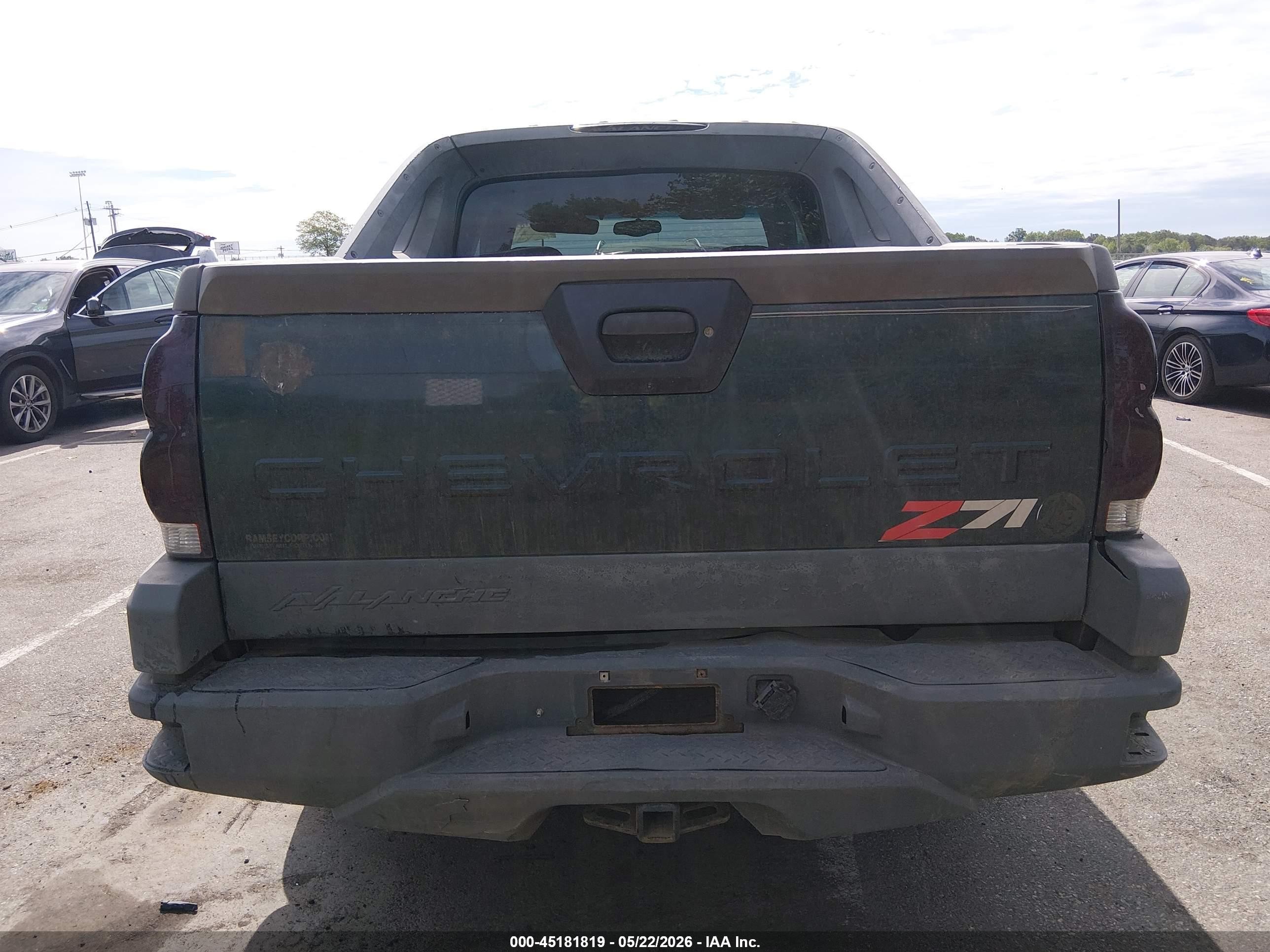 2002 Chevrolet Avalanche 1500   Green vin: 3GNEK13T22G167526