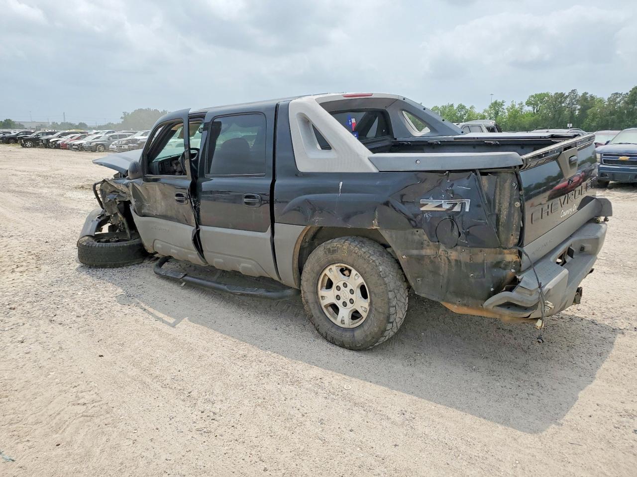 2002 Chevrolet Avalanche K1500 Black vin: 3GNEK13T32G182049