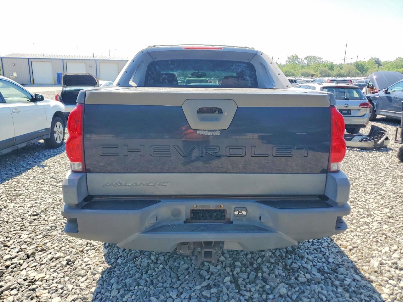 2002 Chevrolet Avalanche K1500 Black vin: 3GNEK13T32G228981