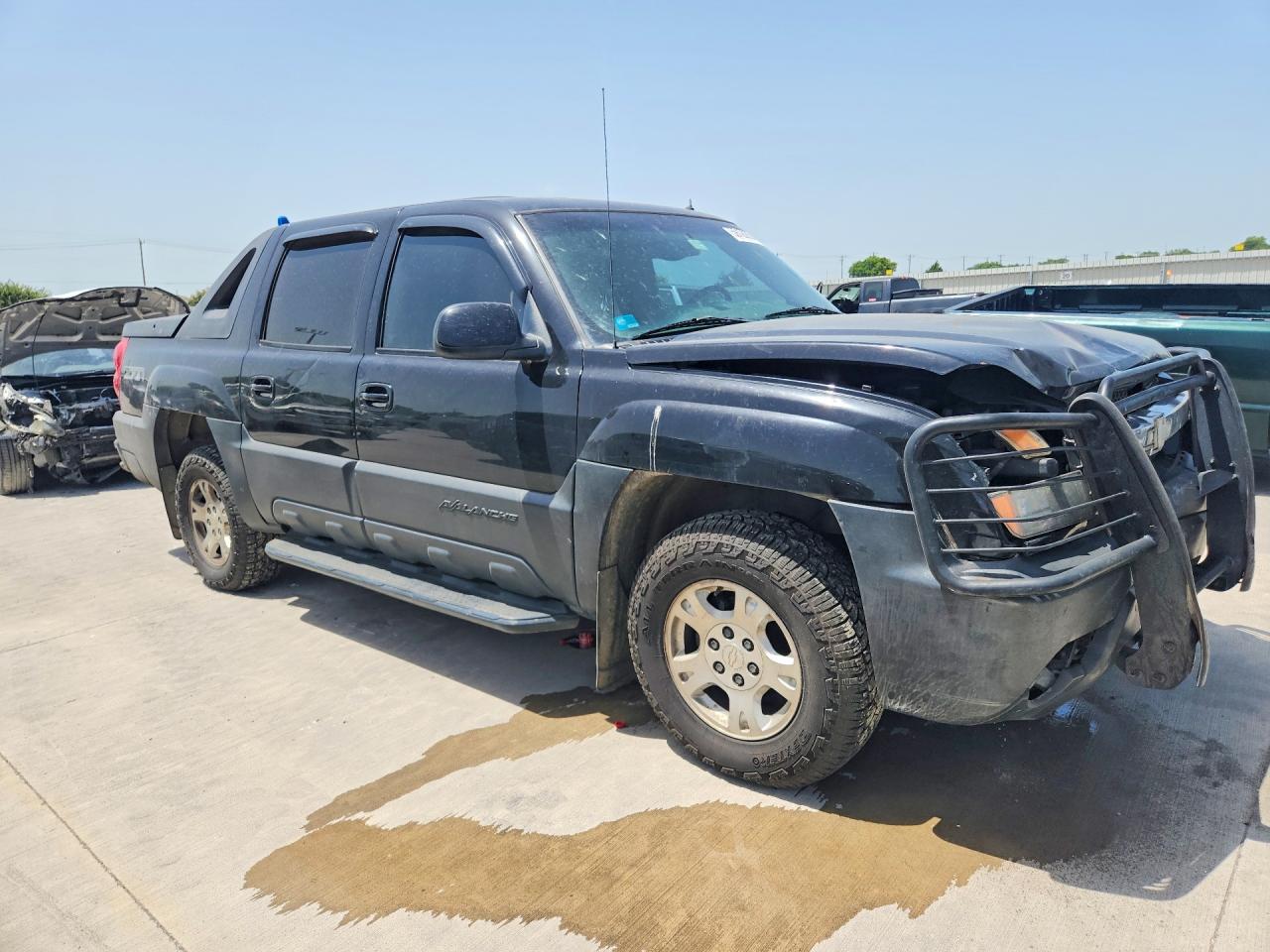 2002 Chevrolet Avalanche K1500 Black vin: 3GNEK13T32G260975