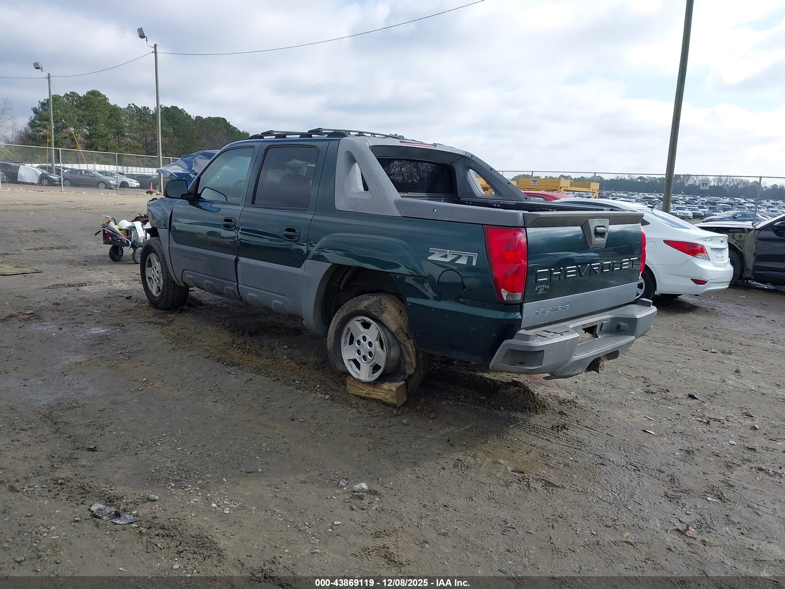 2002 Chevrolet Avalanche 1500   Green vin: 3GNEK13T52G177578