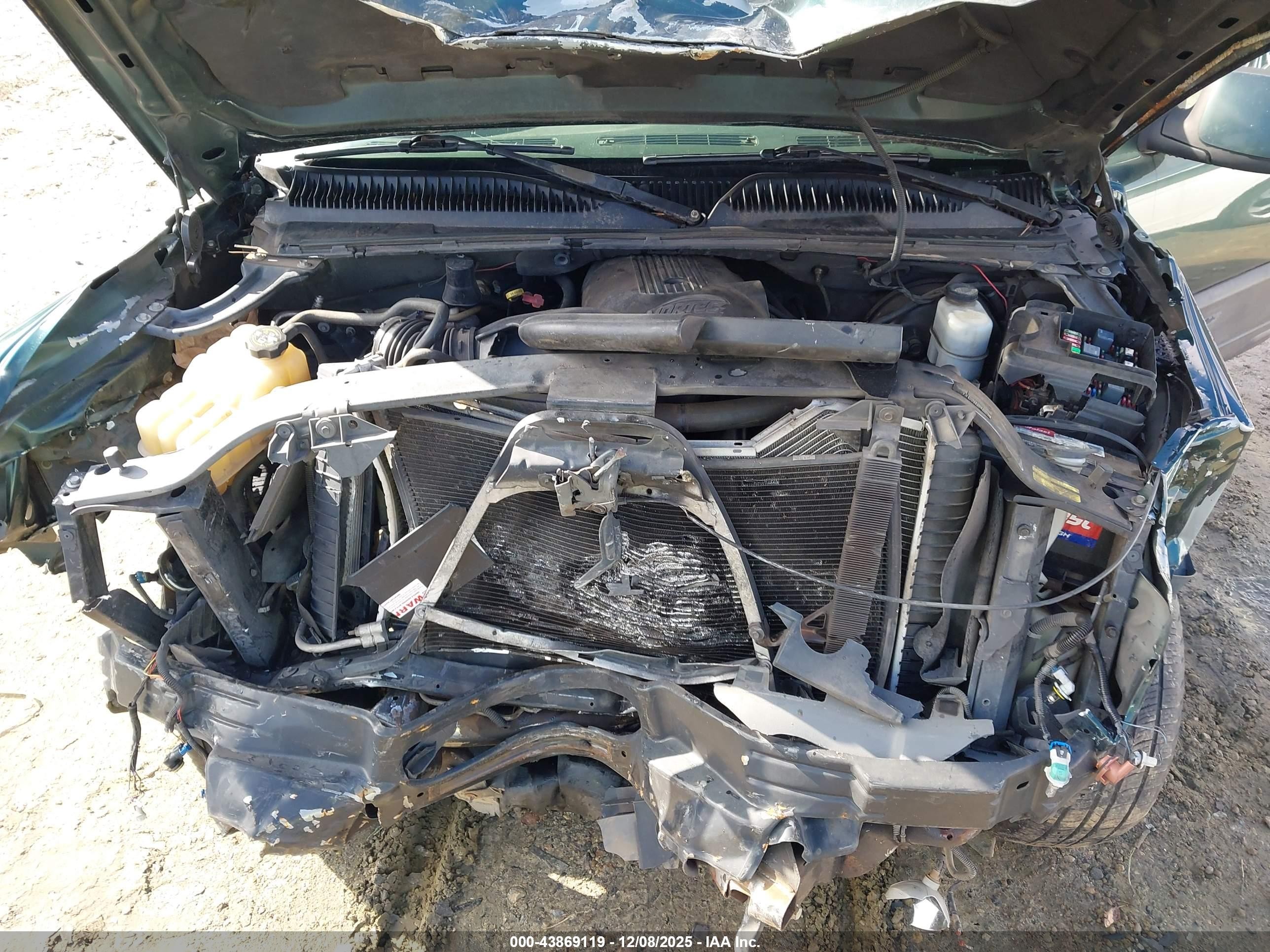 2002 Chevrolet Avalanche 1500   Green vin: 3GNEK13T52G177578