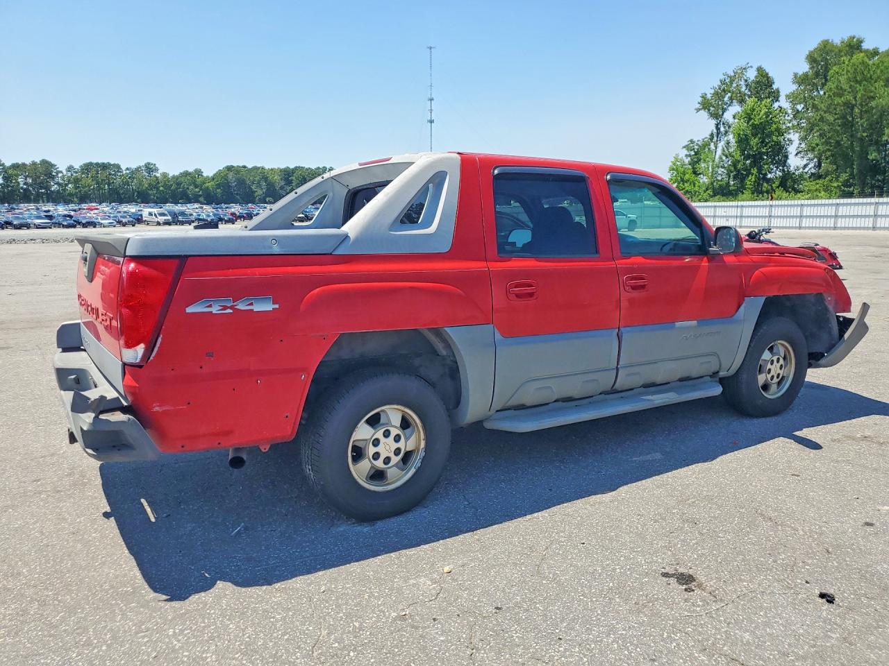 2002 Chevrolet Avalanche K1500 Red vin: 3GNEK13T52G199659