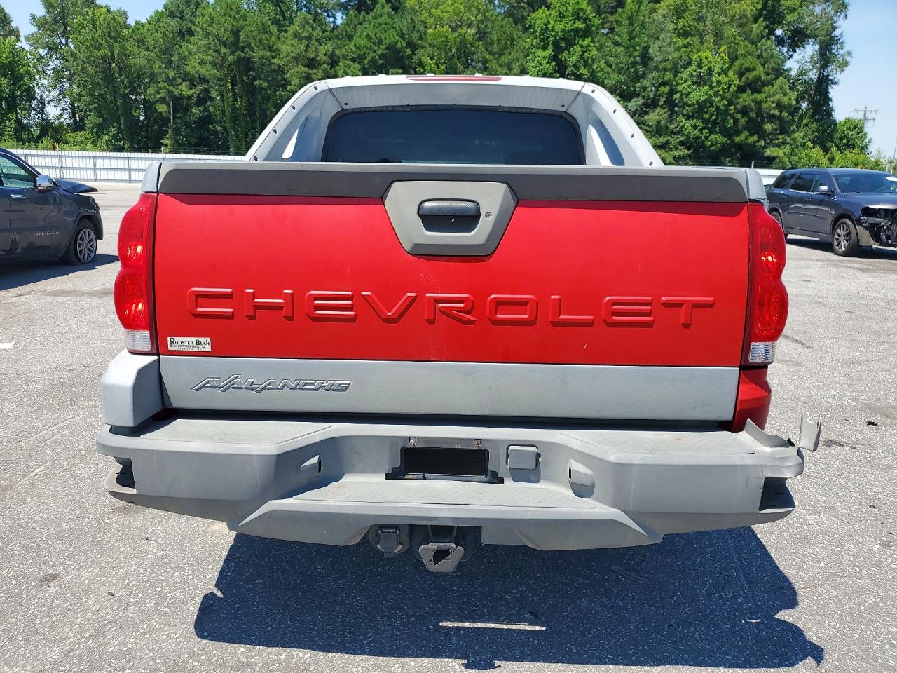 2002 Chevrolet Avalanche K1500 Red vin: 3GNEK13T52G199659