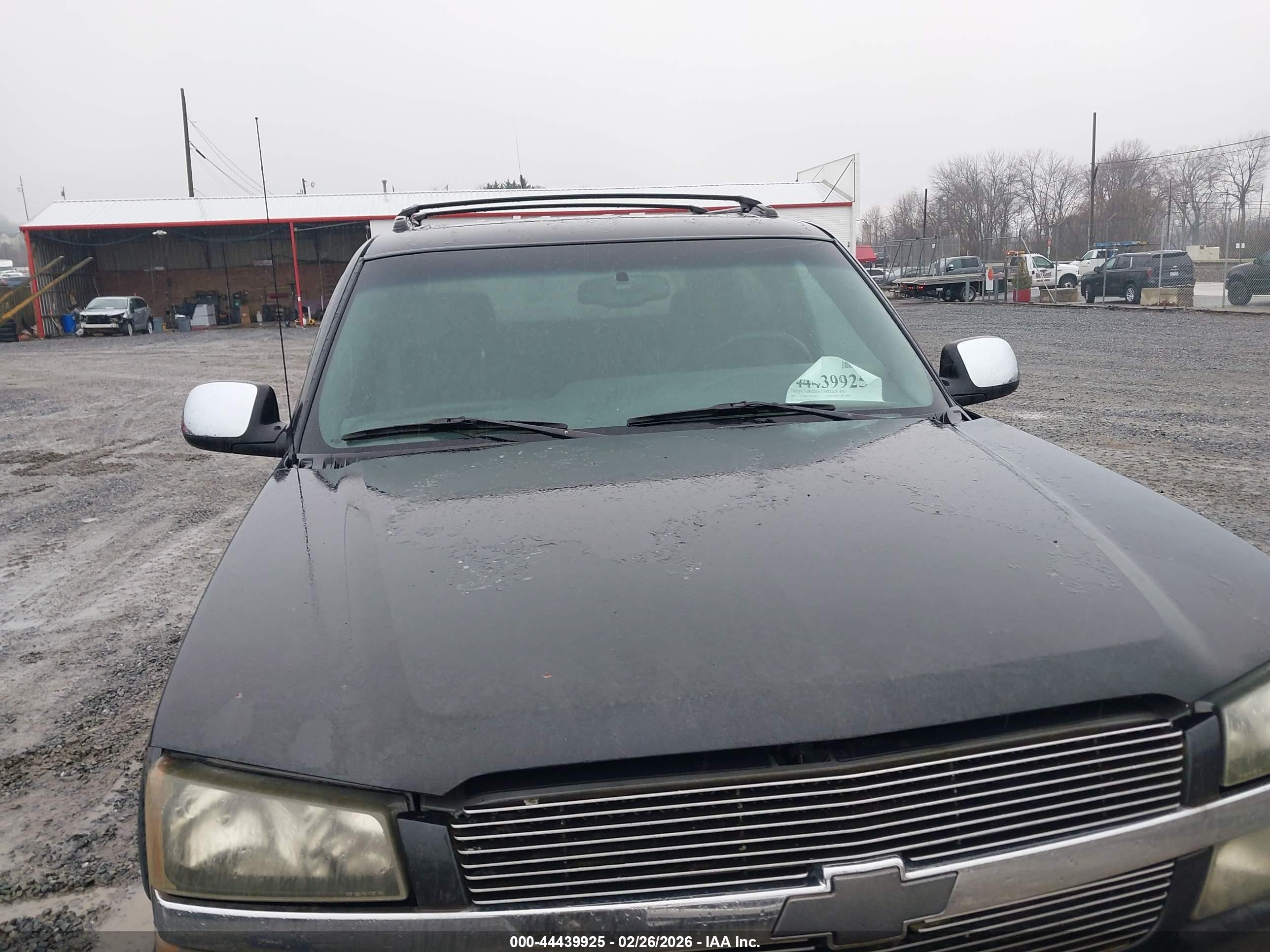 2003 Chevrolet Avalanche 1500   Green vin: 3GNEK13T53G245122