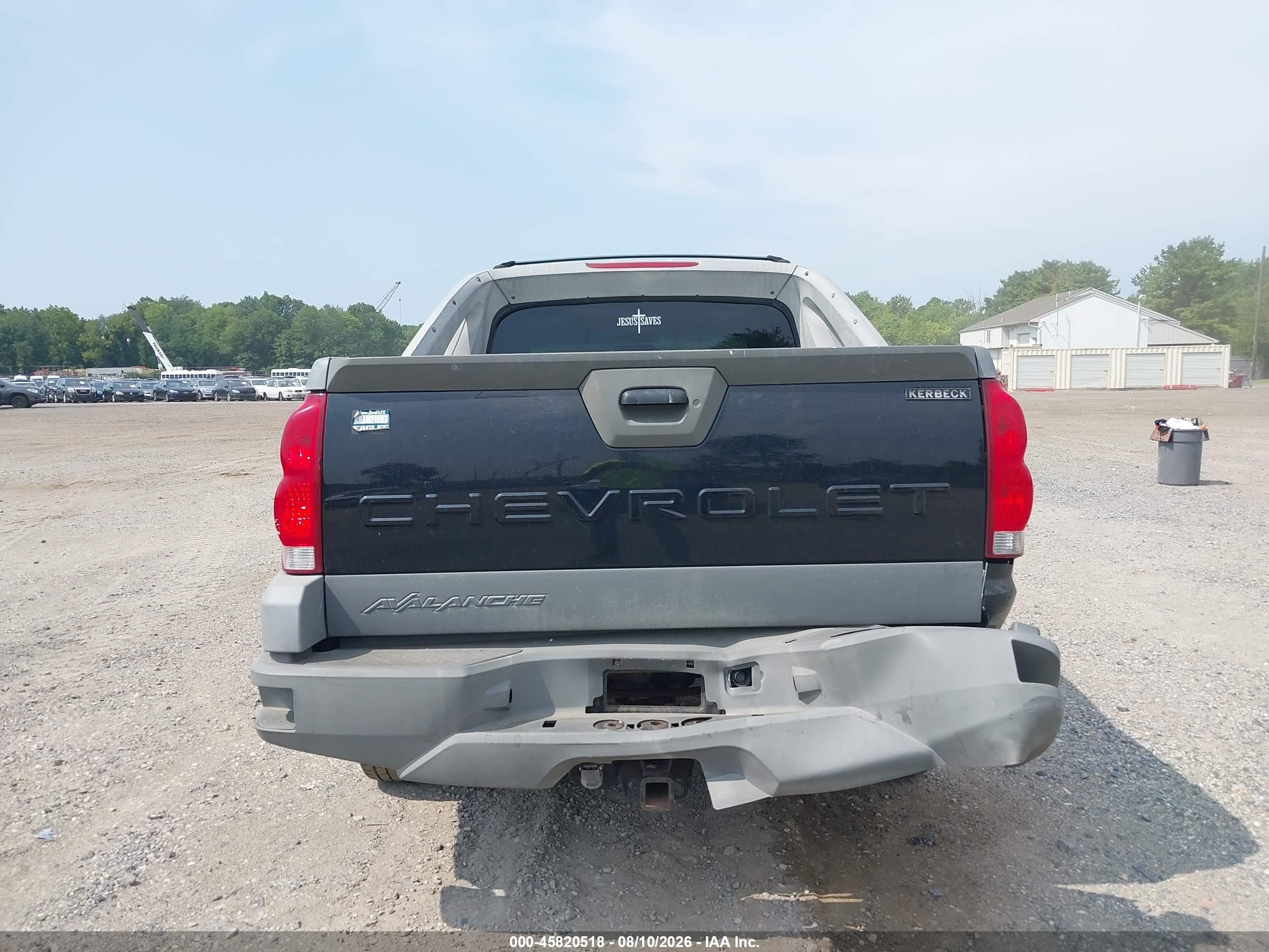 2002 Chevrolet Avalanche 1500   Black vin: 3GNEK13T62G136604