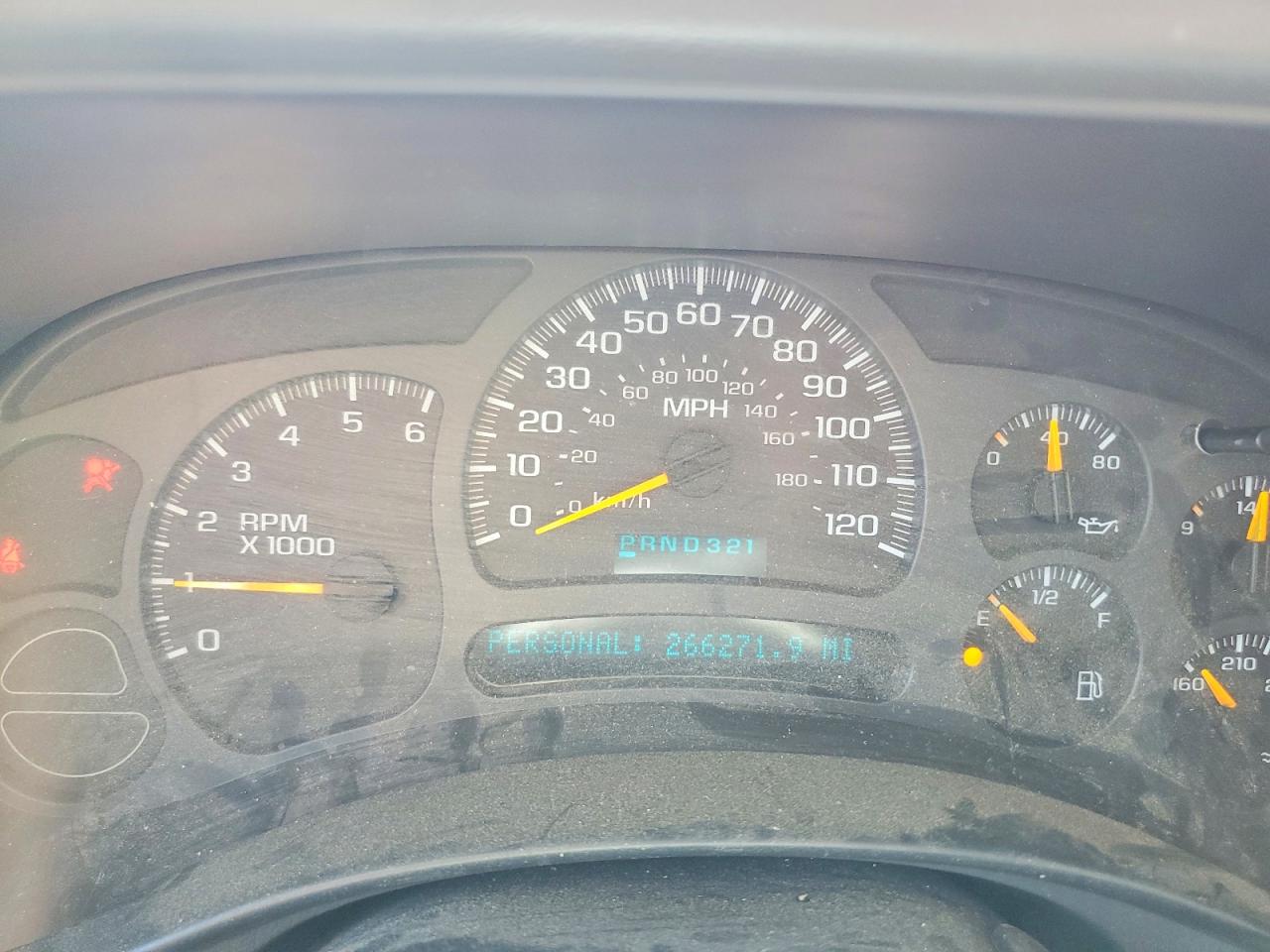 2003 Chevrolet Avalanche K1500 Red vin: 3GNEK13T63G319258