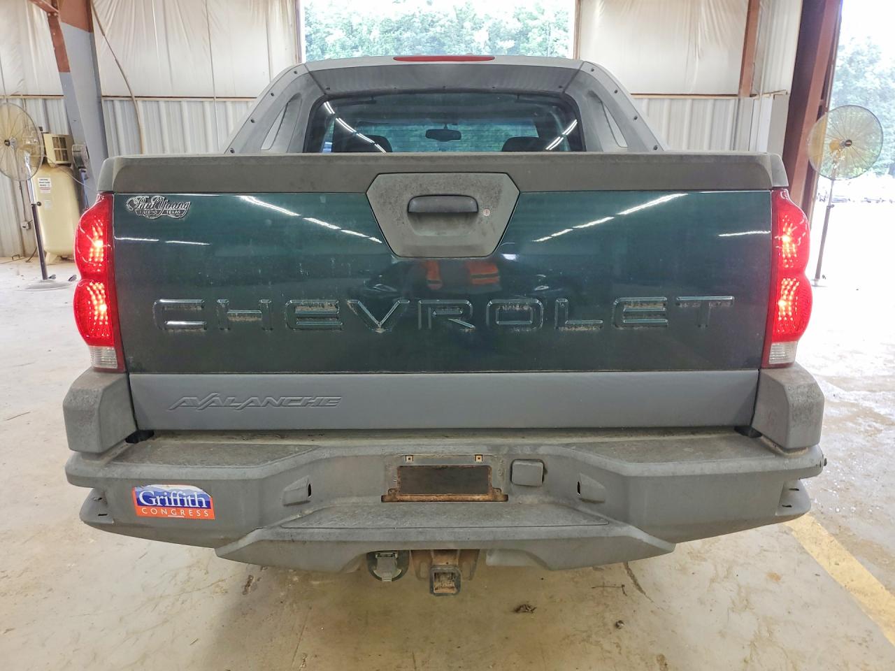 2002 Chevrolet Avalanche K1500 Green vin: 3GNEK13T72G115860