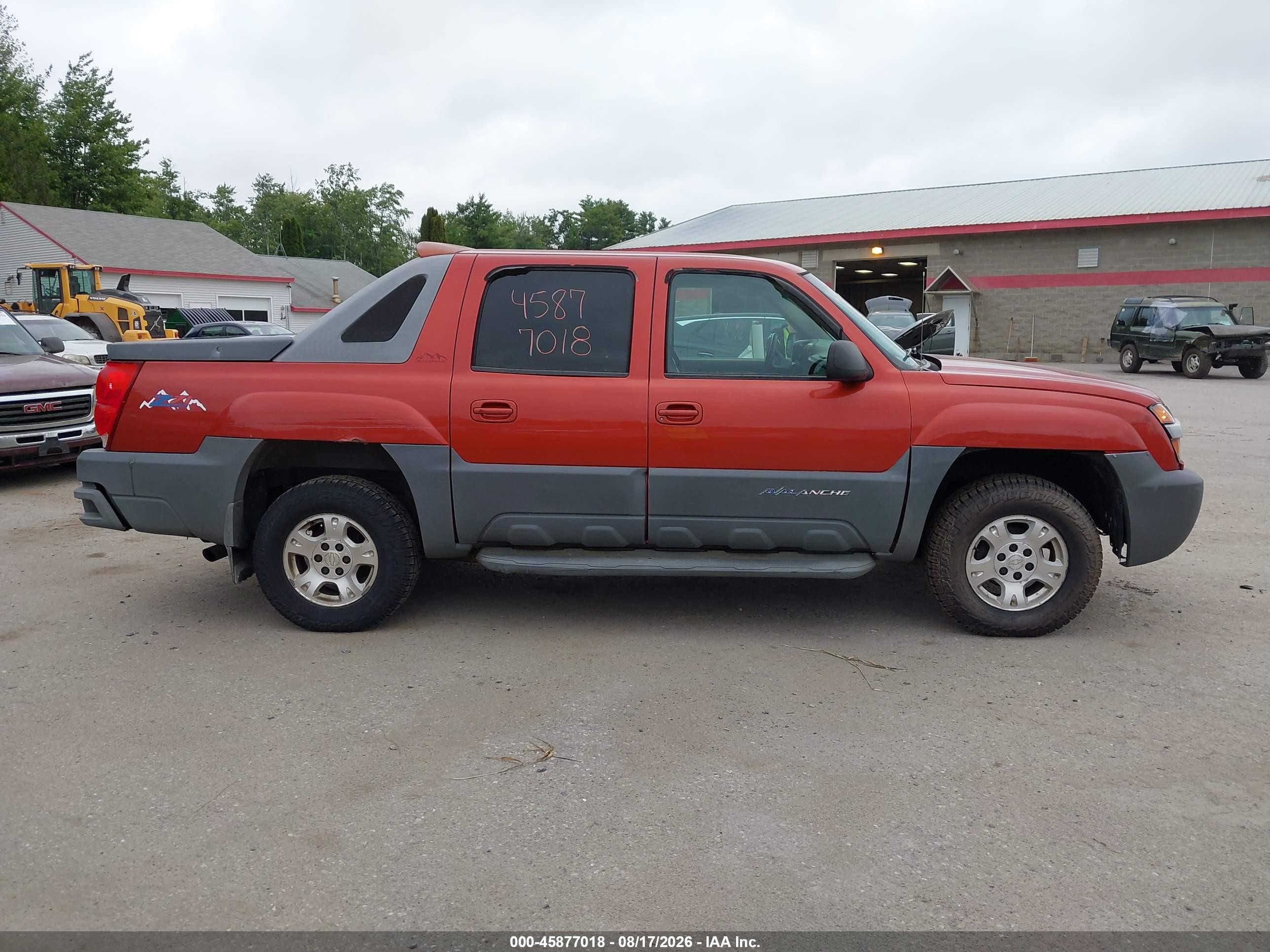 2002 Chevrolet Avalanche K1500 Orange vin: 3GNEK13T72G228448