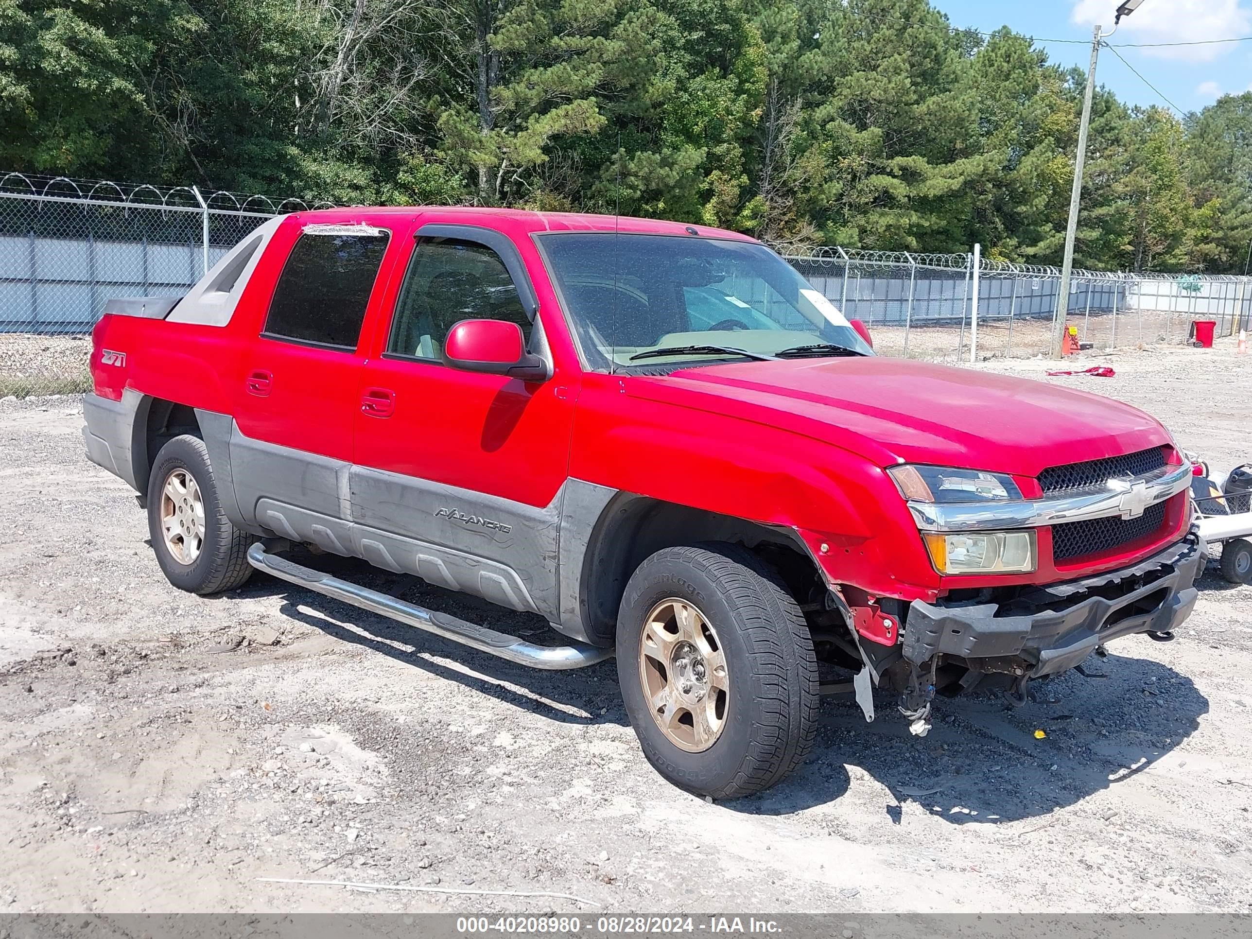 Price & History 2003 Chevrolet Avalanche 1500 5.3l V-8 285hp vin