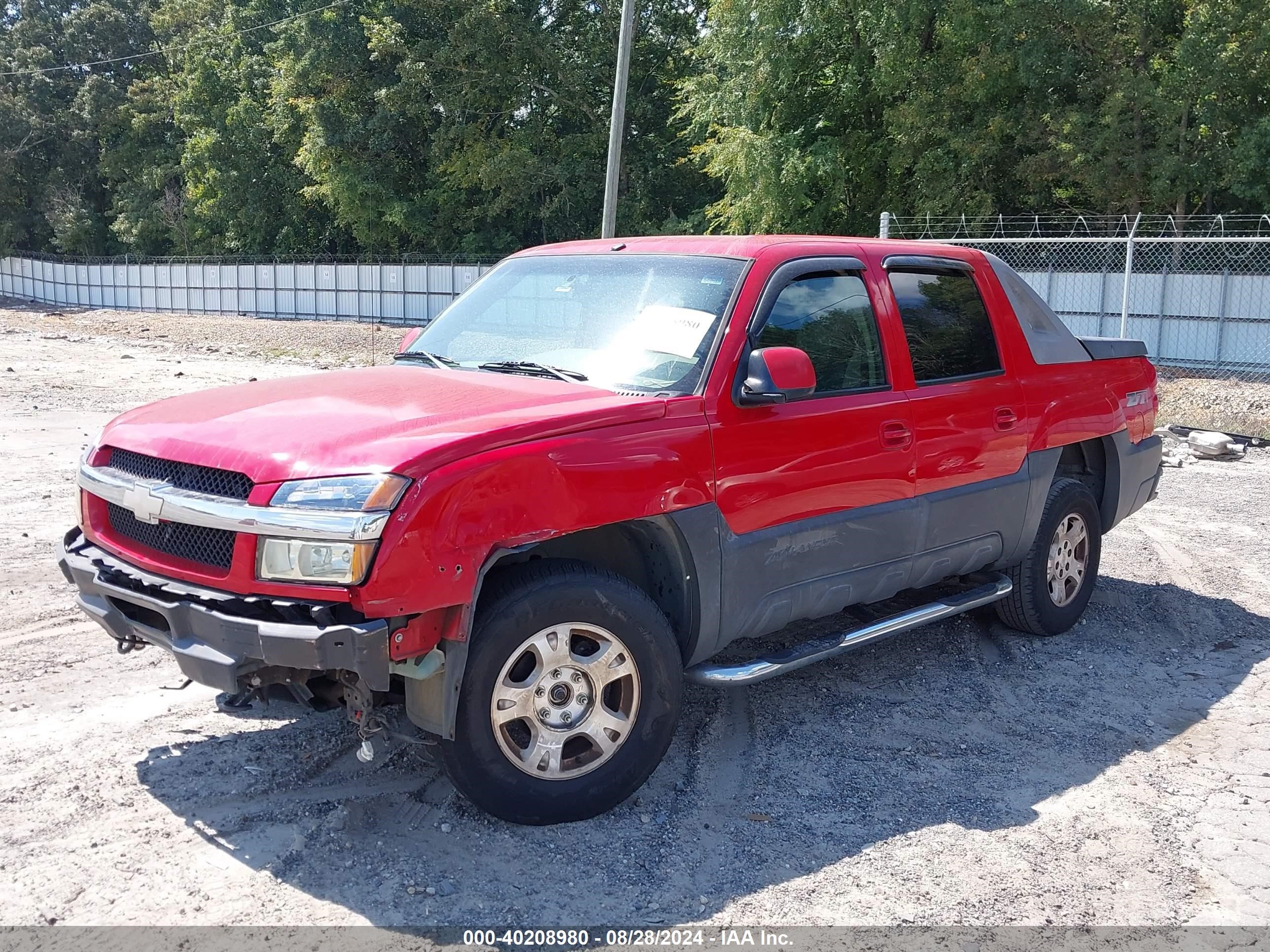 Price & History 2003 Chevrolet Avalanche 1500 5.3l V-8 285hp vin