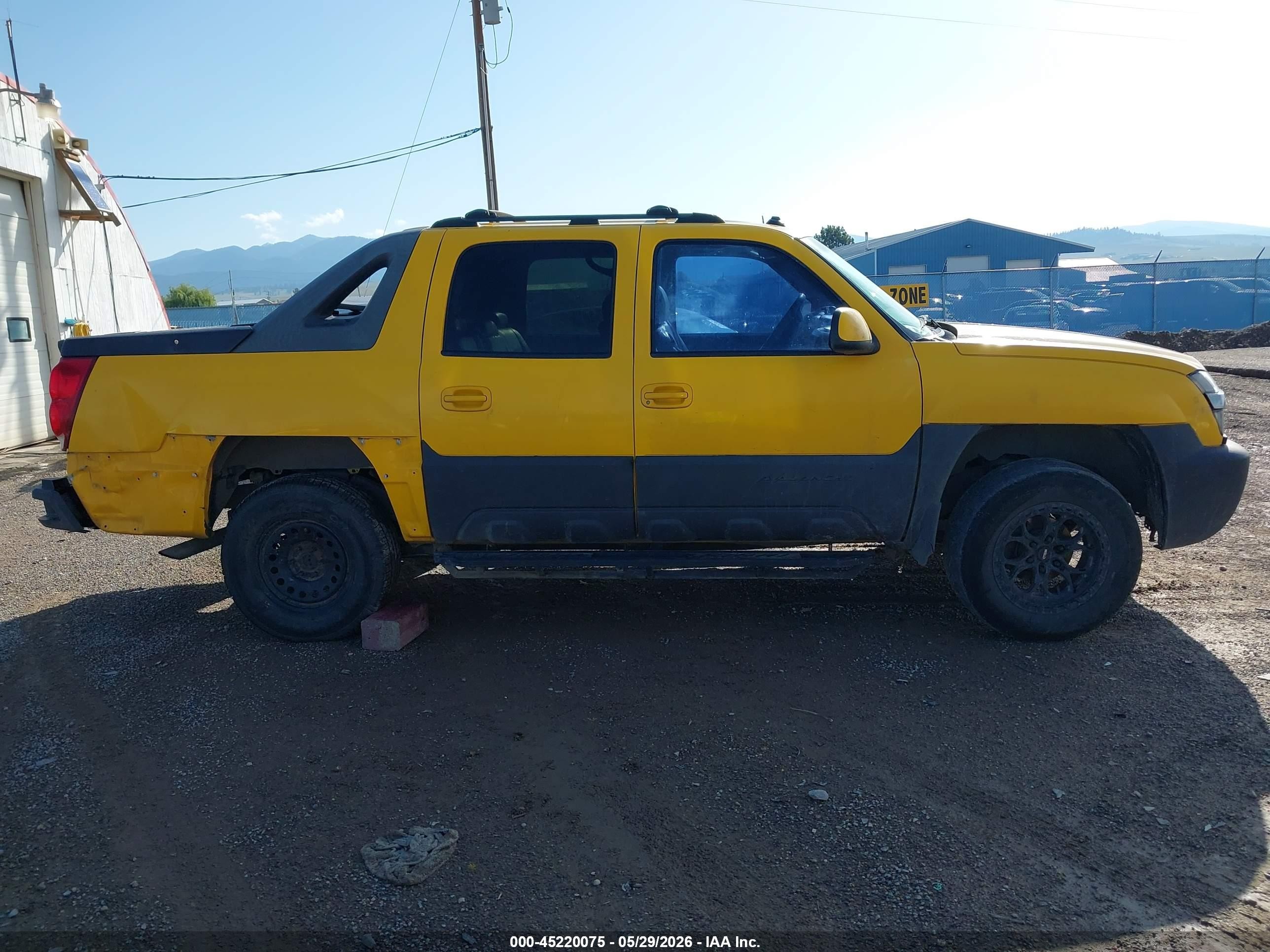 2003 Chevrolet Avalanche 1500   Yellow vin: 3GNEK13T73G265842