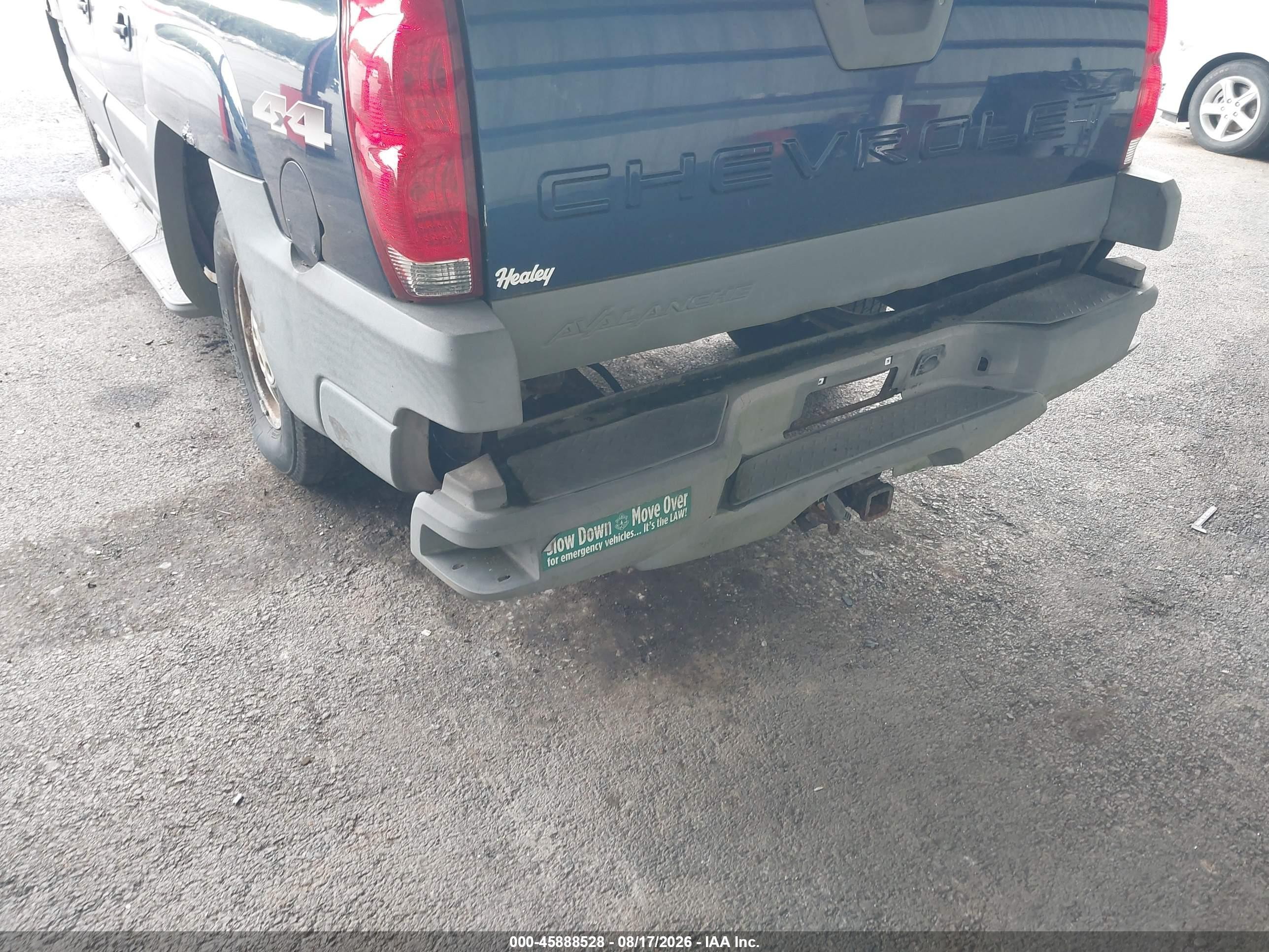 2002 Chevrolet Avalanche 1500   Blue vin: 3GNEK13T82G117004