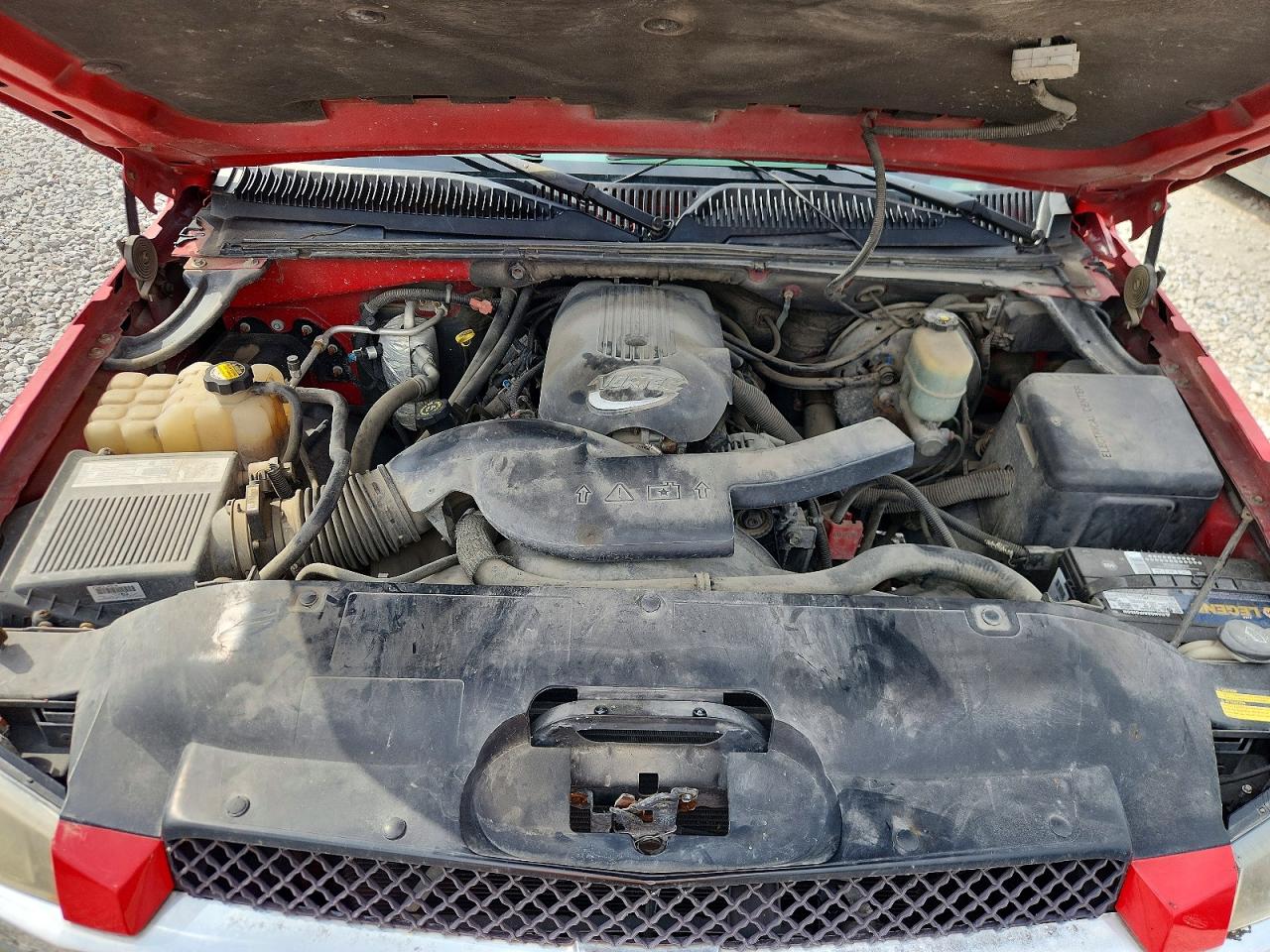 2002 Chevrolet Avalanche K1500 Red vin: 3GNEK13T82G130058