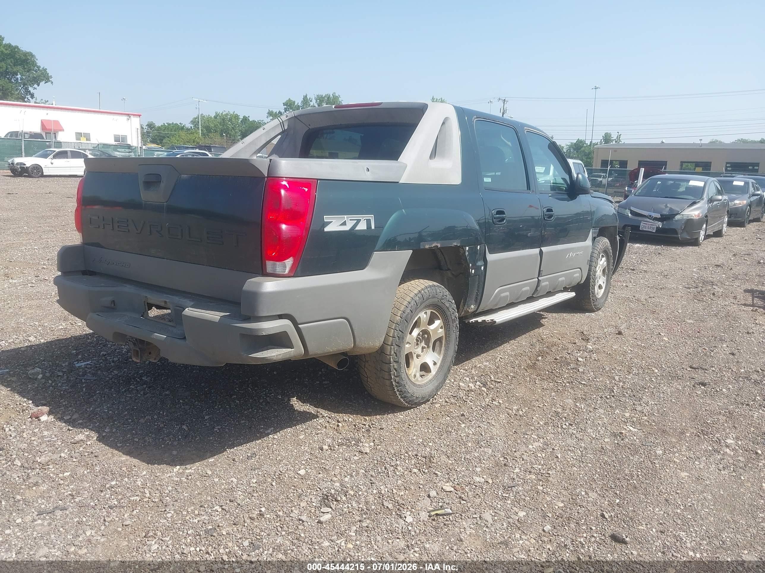 2002 Chevrolet Avalanche 1500   Green vin: 3GNEK13T92G112071