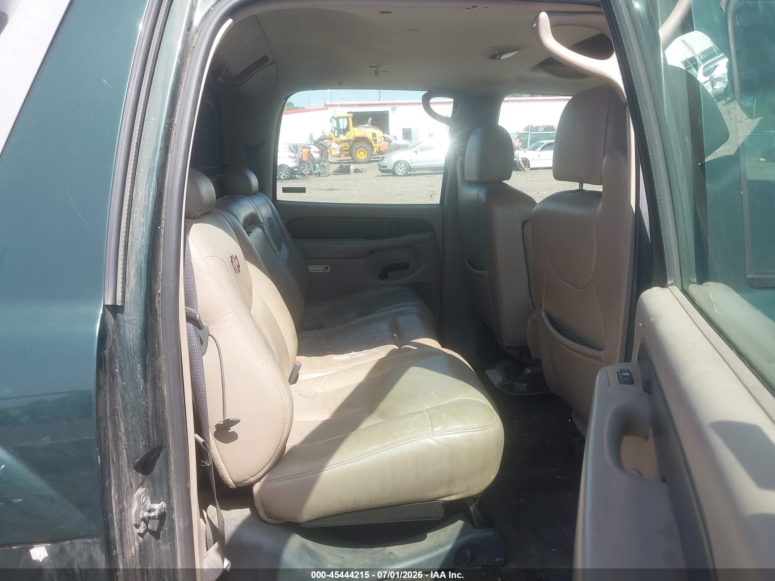 2002 Chevrolet Avalanche 1500   Green vin: 3GNEK13T92G112071