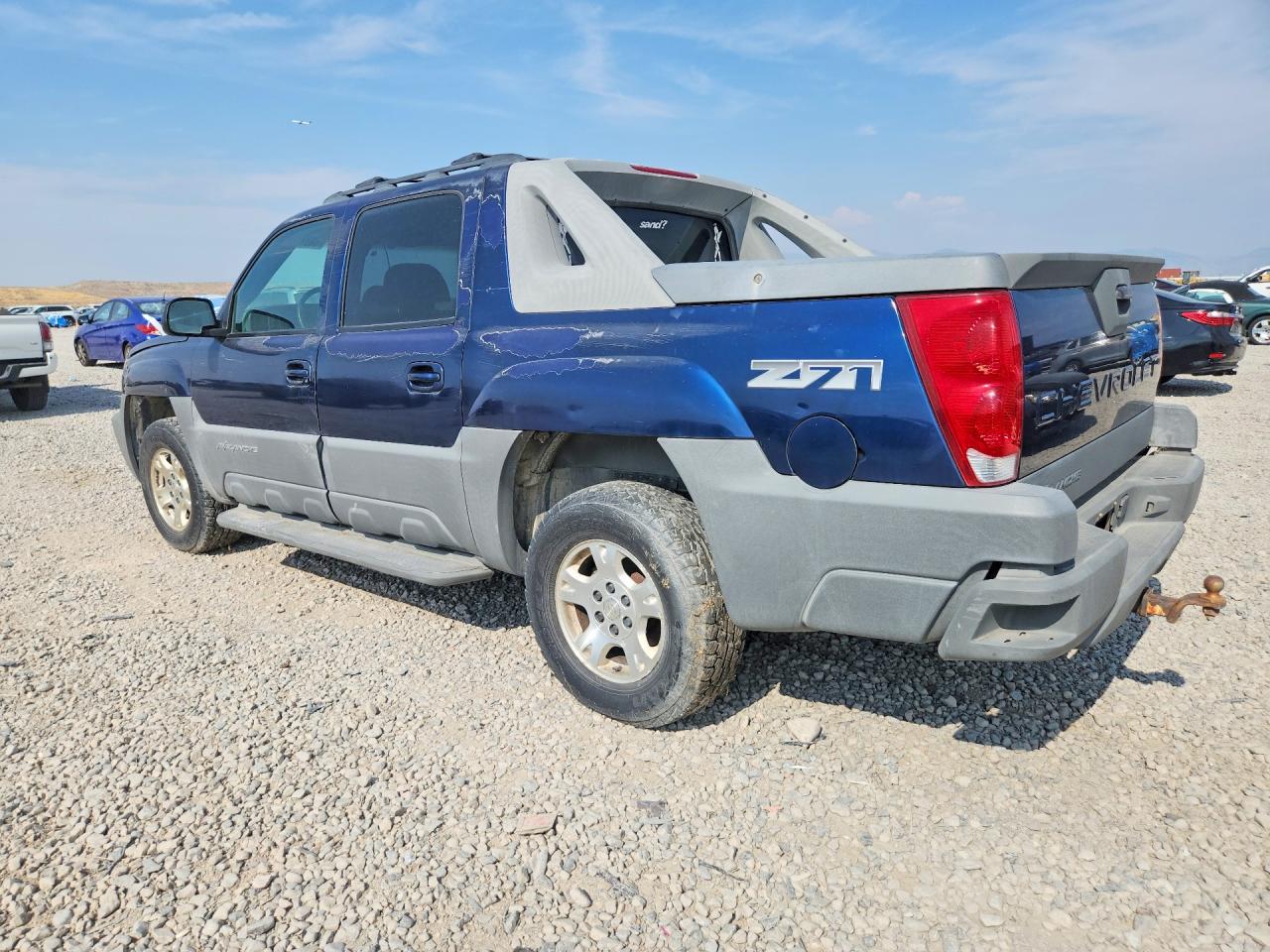 2002 Chevrolet Avalanche K1500 Blue vin: 3GNEK13T92G164994