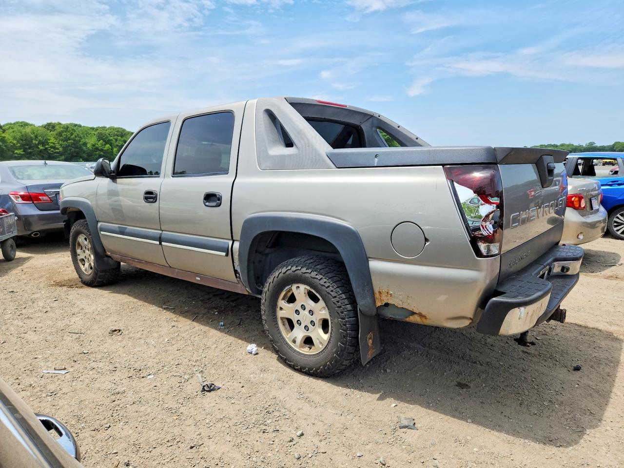 2003 Chevrolet Avalanche K1500 Silver vin: 3GNEK13T93G265681