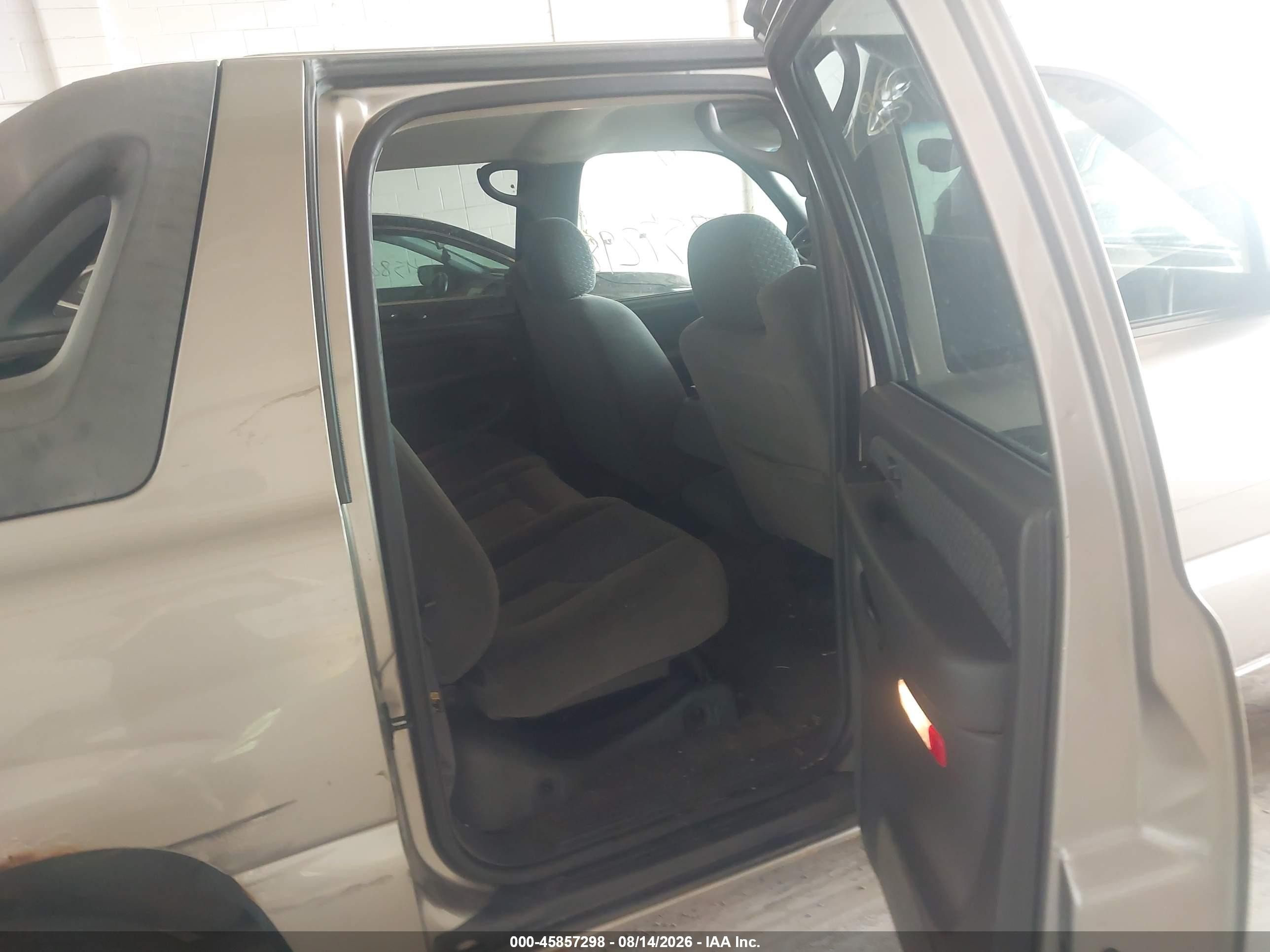 2003 Chevrolet Avalanche 1500 Tan vin: 3GNEK13T93G295148