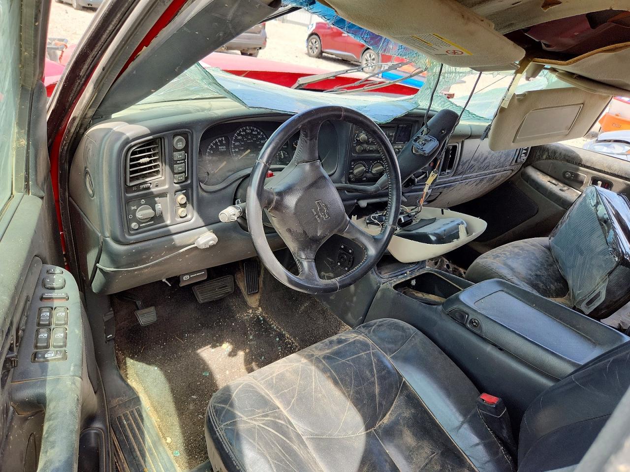 2002 Chevrolet Avalanche K1500 Red vin: 3GNEK13TX2G157181