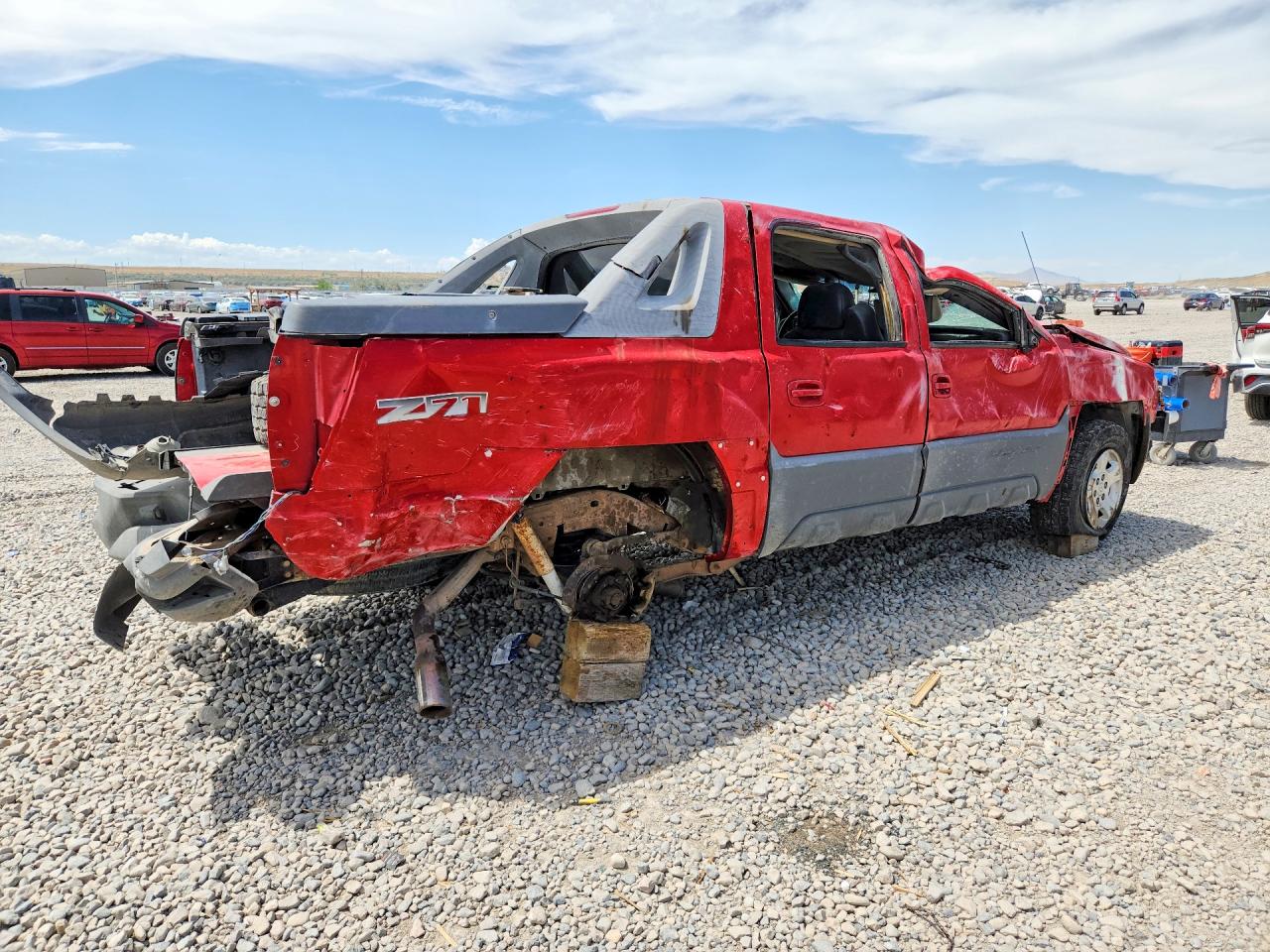 2002 Chevrolet Avalanche K1500 Red vin: 3GNEK13TX2G157181