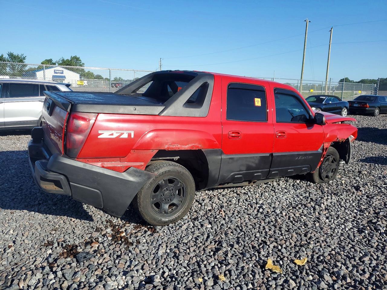 2002 Chevrolet Avalanche K1500 Red vin: 3GNEK13TX2G328320