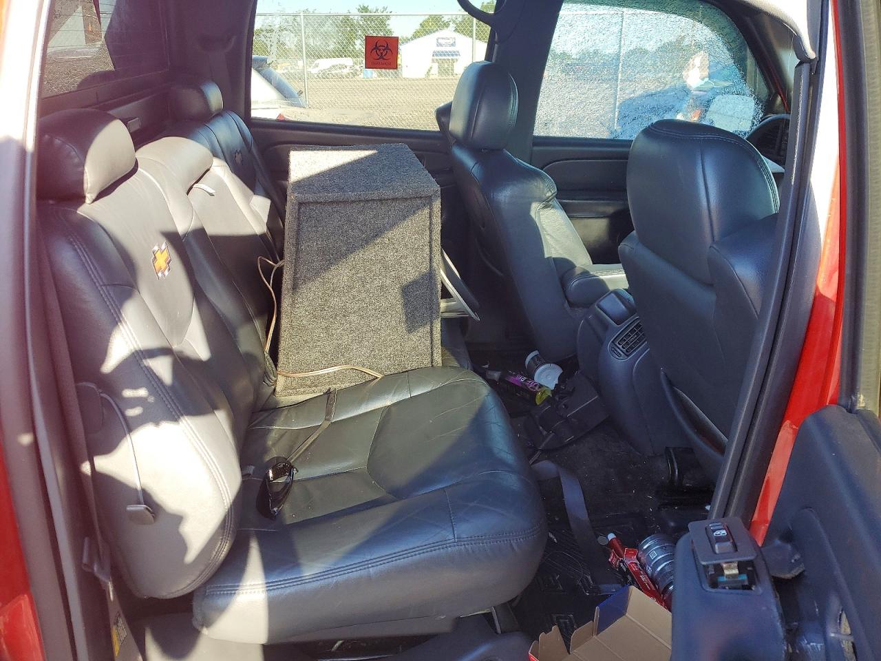 2002 Chevrolet Avalanche K1500 Red vin: 3GNEK13TX2G328320
