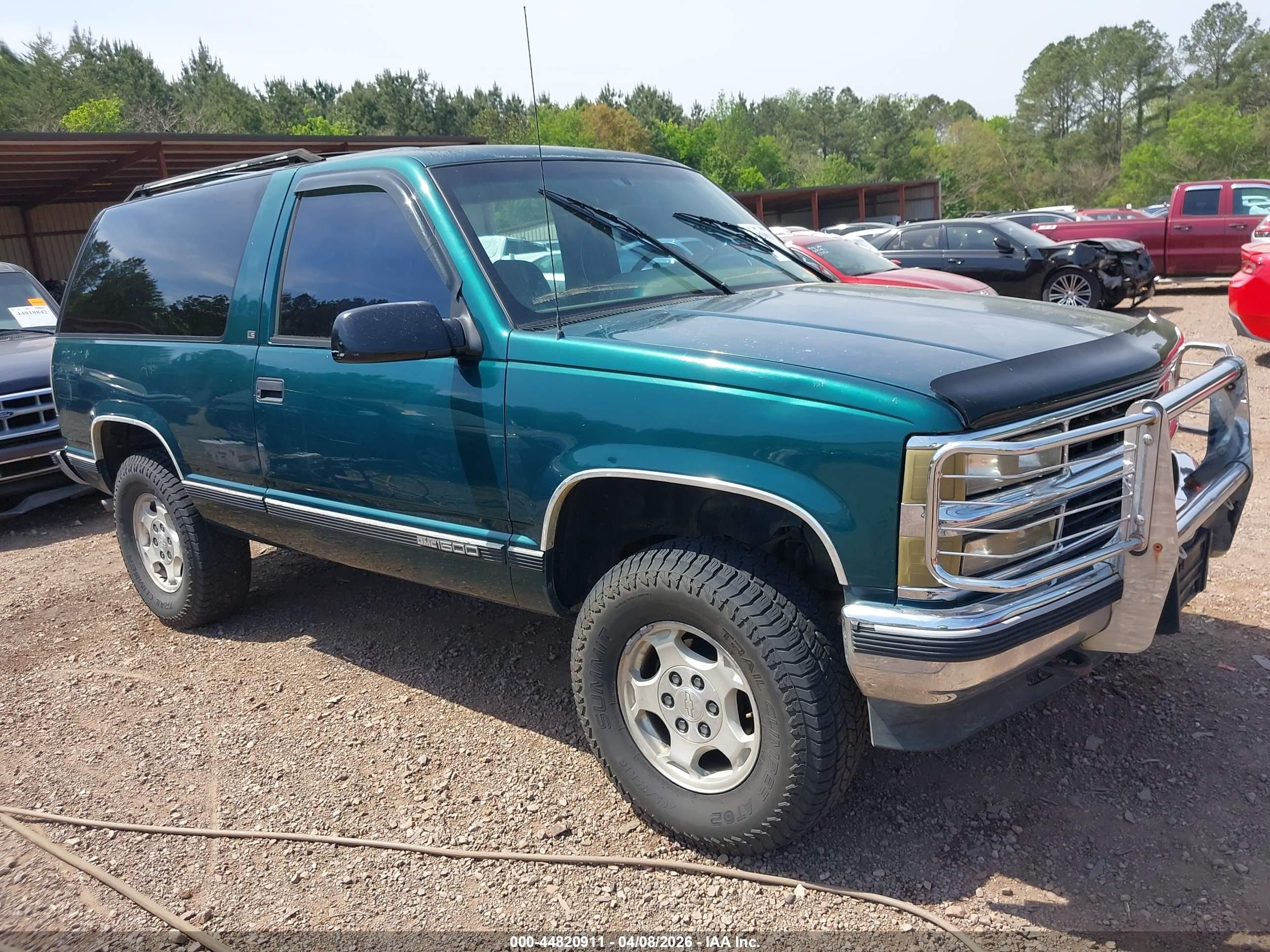 1995 Chevrolet Tahoe K1500 Зеленый vin: 3GNEK18K4SG105951
