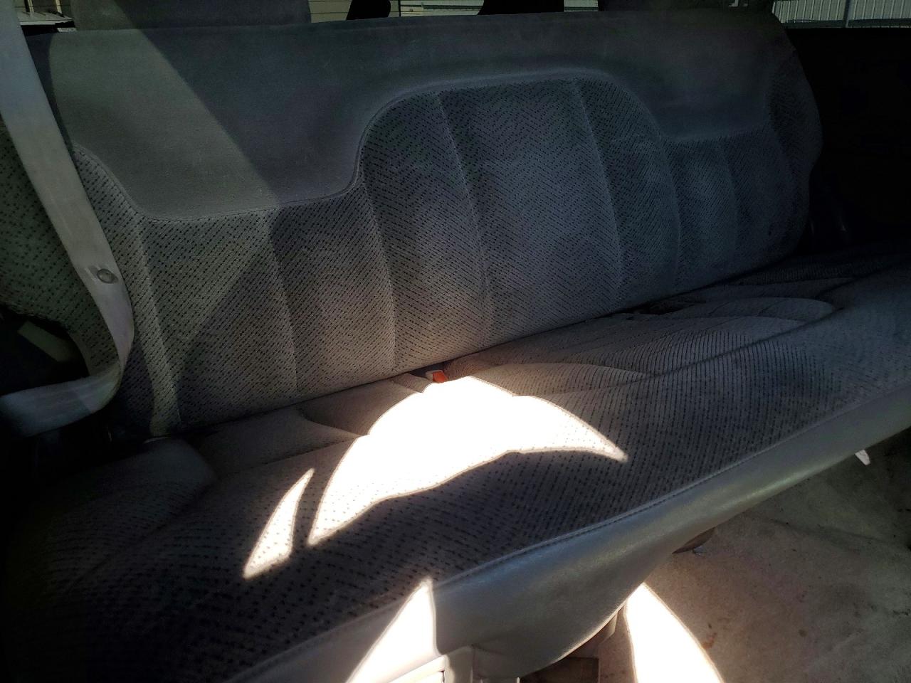1995 Chevrolet Tahoe K1500 Charcoal vin: 3GNEK18K8SG112403