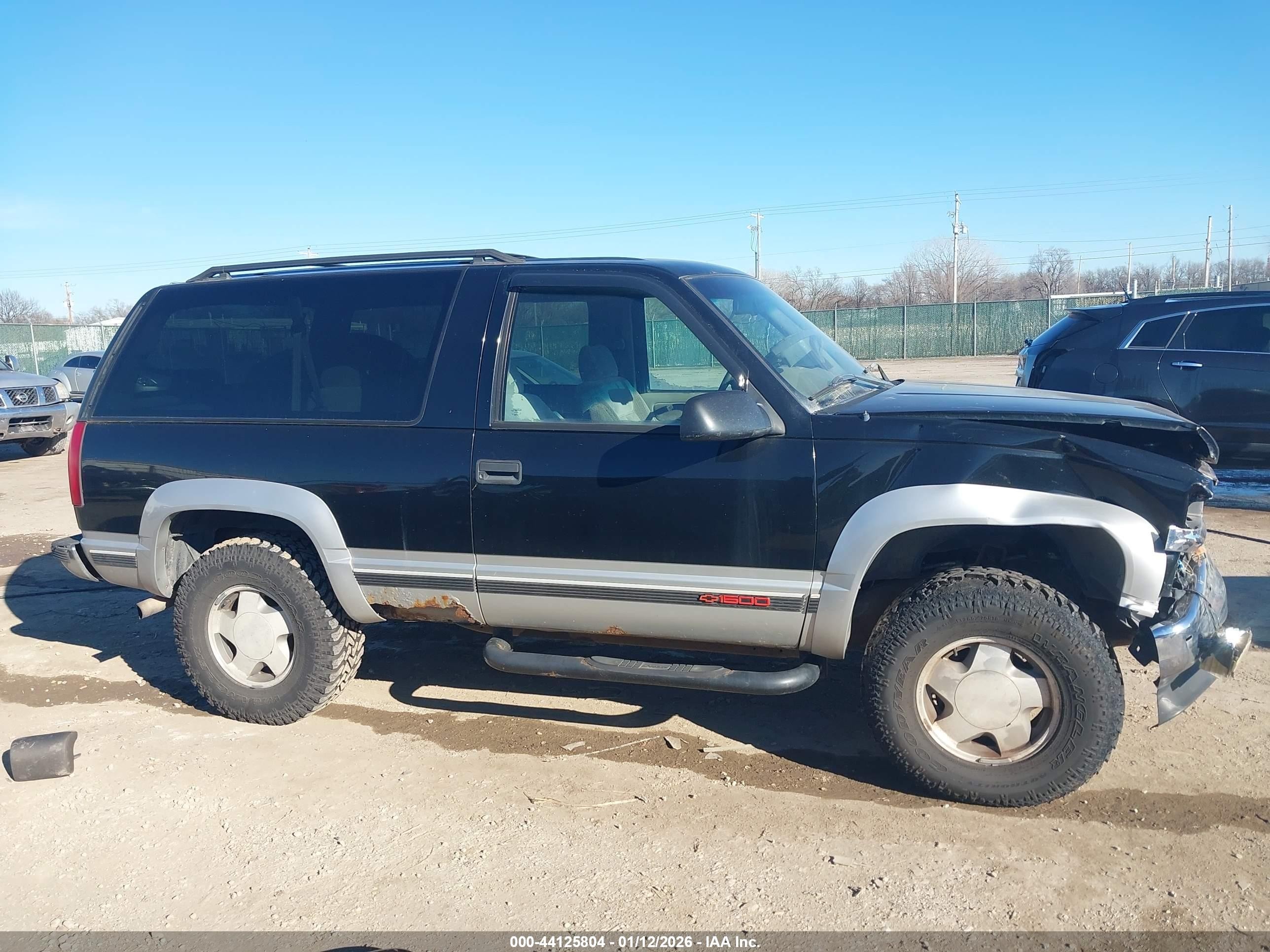 1996 Chevrolet Tahoe K1500 Черный vin: 3GNEK18R0TG165501