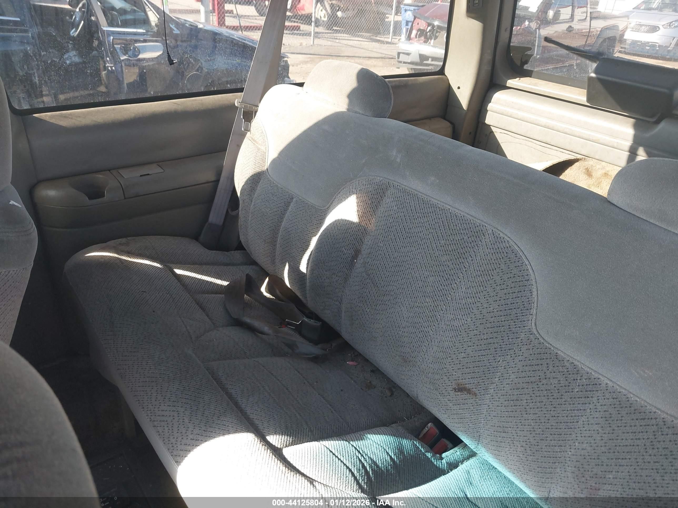 1996 Chevrolet Tahoe K1500 Черный vin: 3GNEK18R0TG165501