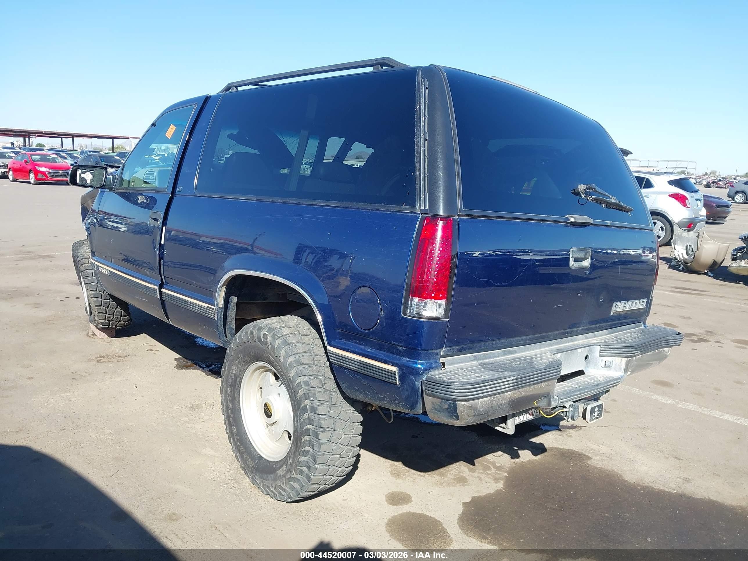 1997 Chevrolet Tahoe   Blue vin: 3GNEK18R1VG172511